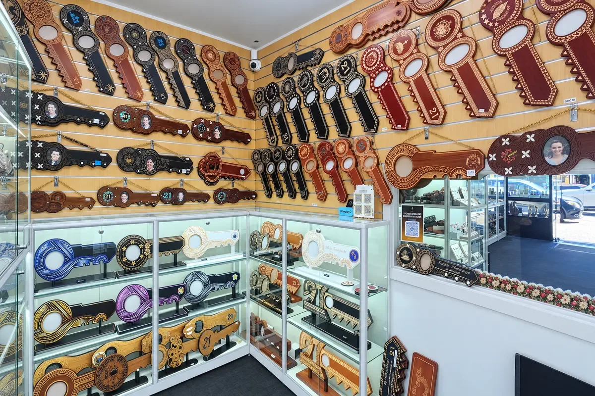 Engraved 21st birthday keys displayed in store