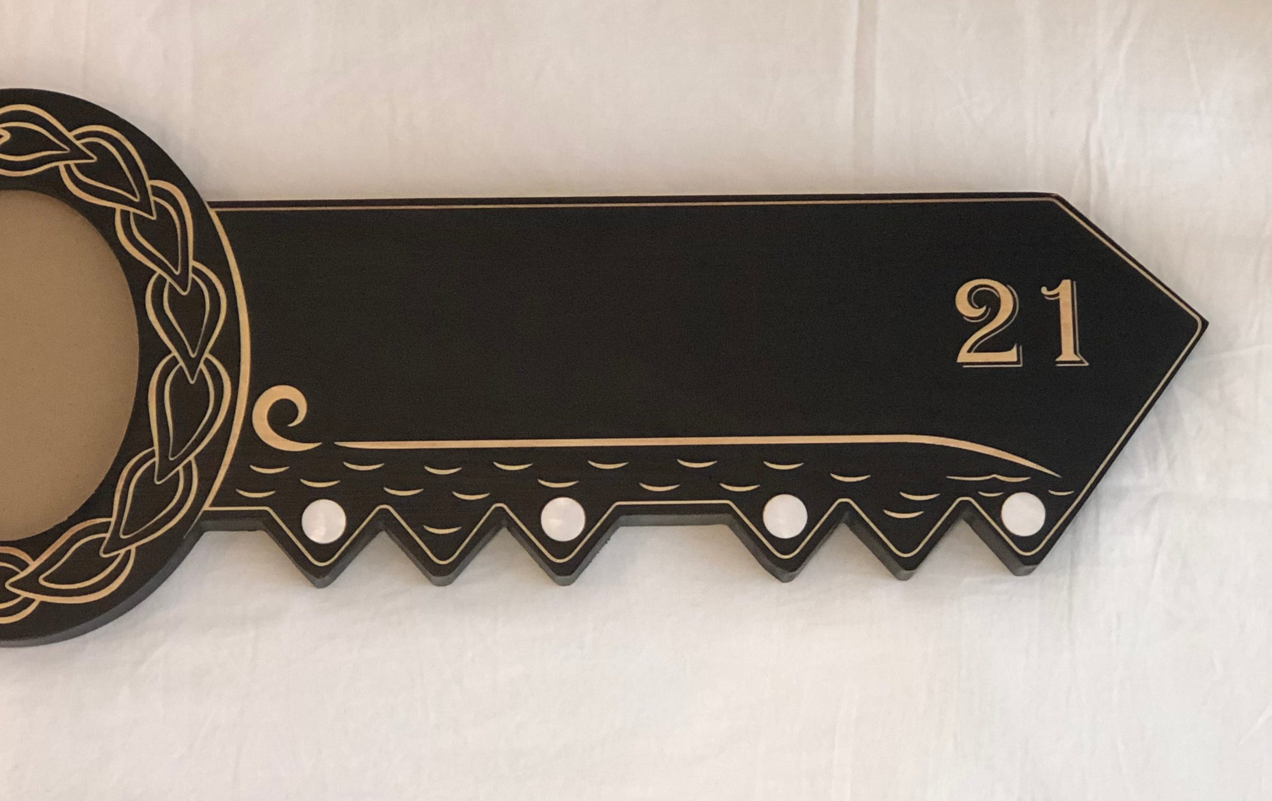 21st Island Design Key with Laser Engraved Samoan Sila & 21 with Round White Mother of Pearl Inlays - Design 2115 21st Keys 21st Island Design Key with Laser Engraved Samoan Sila & 21 with Round White Mother of Pearl Inlays - Design 2115 21st Keys