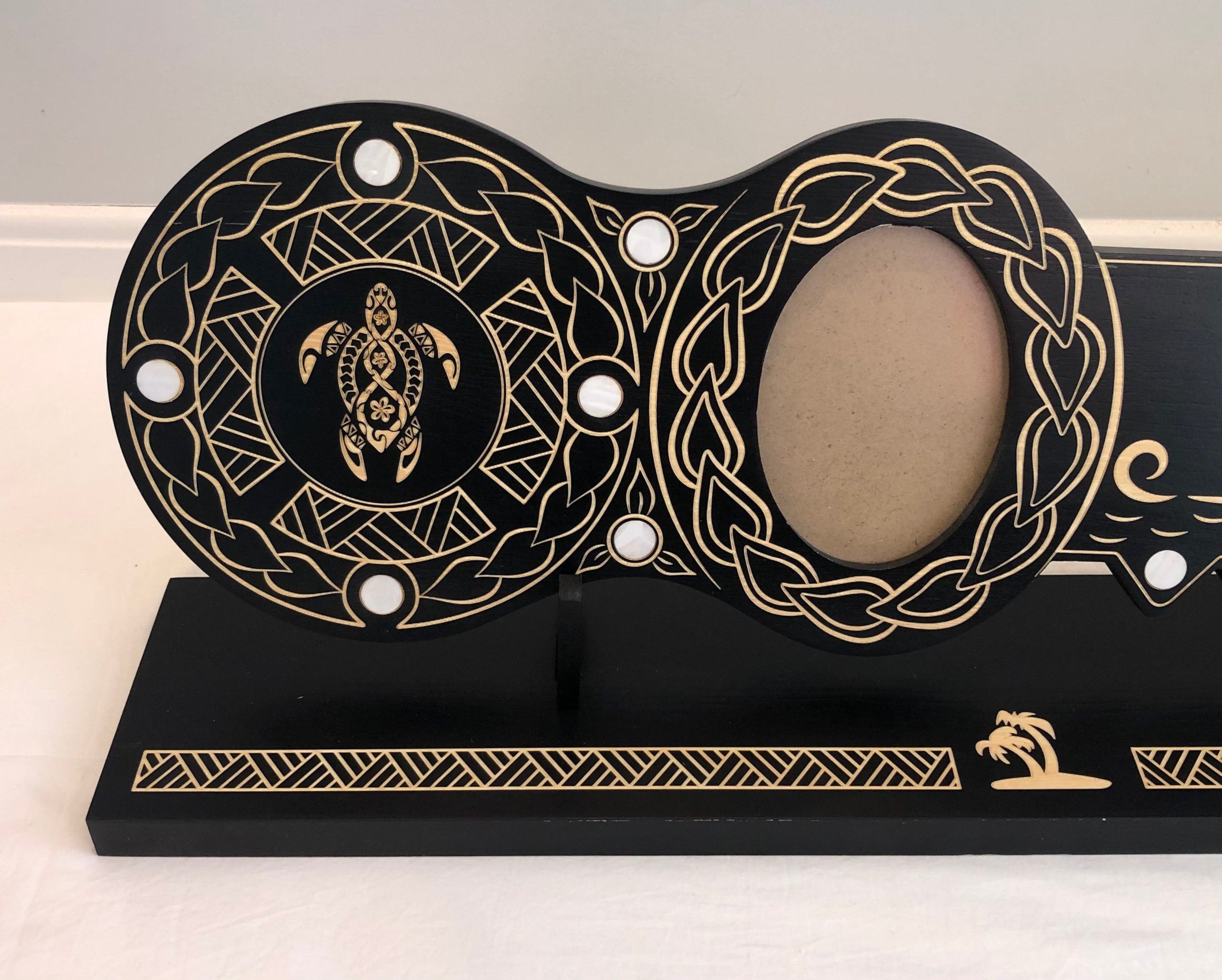 21st Island Design Key with Laser Engraved Turtle & 21 with Round White Mother of Pearl Inlays with Matching Stand - Design 2118 (Stand) 21st Keys 21st Island Design Key with Laser Engraved Turtle & 21 with Round White Mother of Pearl Inlays with Matching Stand - Design 2118 (Stand) 21st Keys