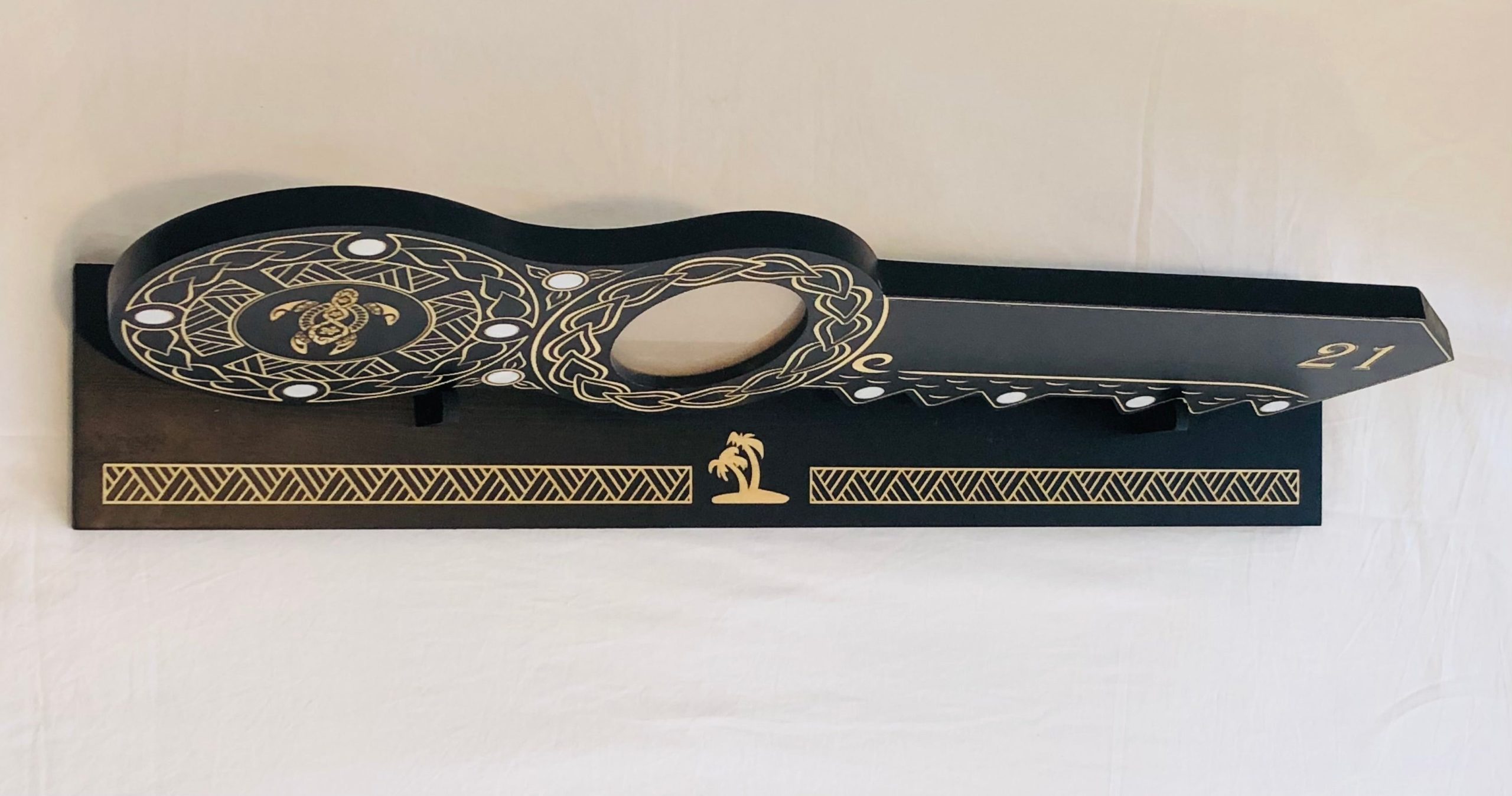 21st Island Design Key with Laser Engraved Turtle & 21 with Round White Mother of Pearl Inlays with Matching Stand - Design 2118 (Stand) 21st Keys 21st Island Design Key with Laser Engraved Turtle & 21 with Round White Mother of Pearl Inlays with Matching Stand - Design 2118 (Stand) 21st Keys