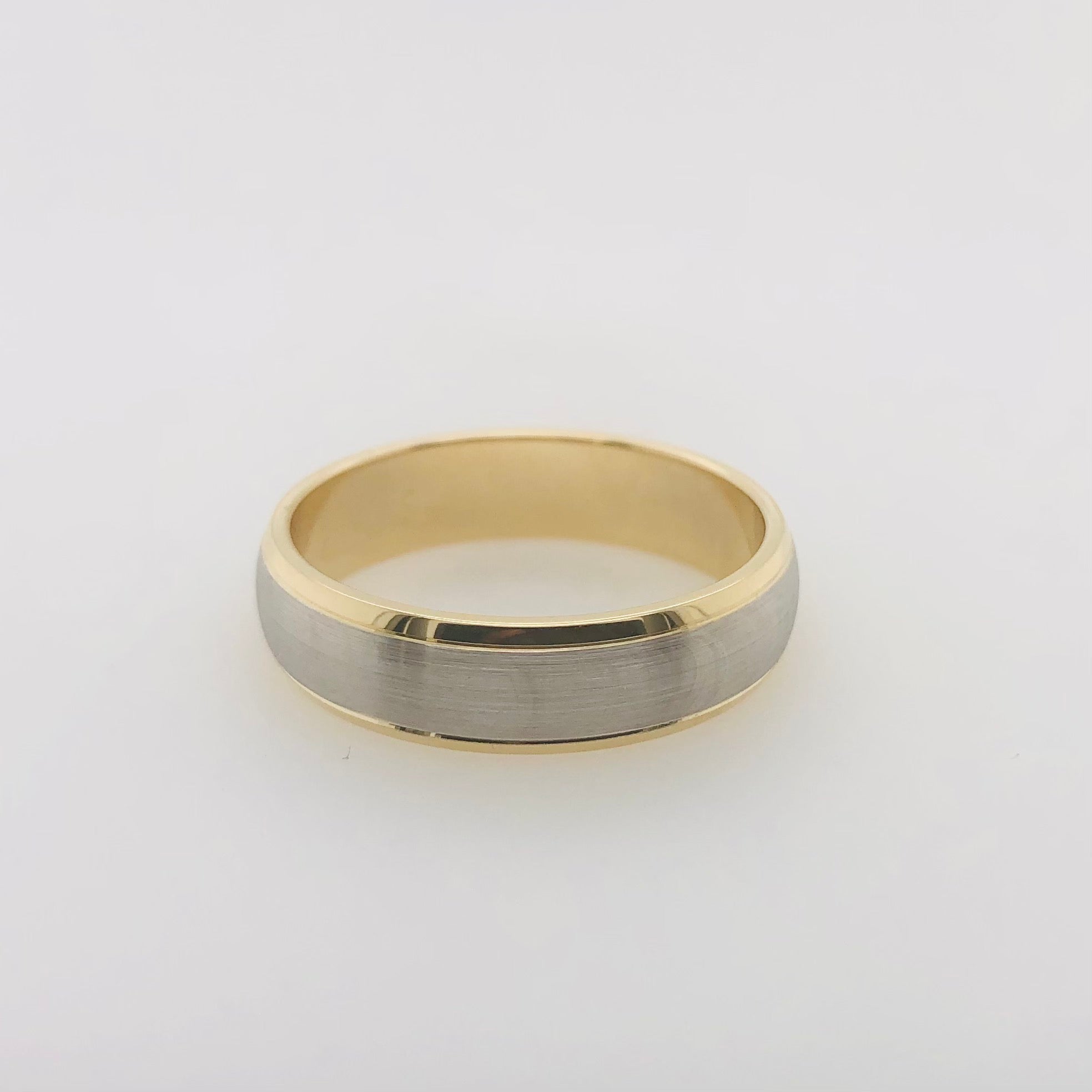 9ct Yellow & White Gold Half Round 6mm Wedding Band Gold Rings 9ct Yellow & White Gold Half Round 6mm Wedding Band Gold Rings