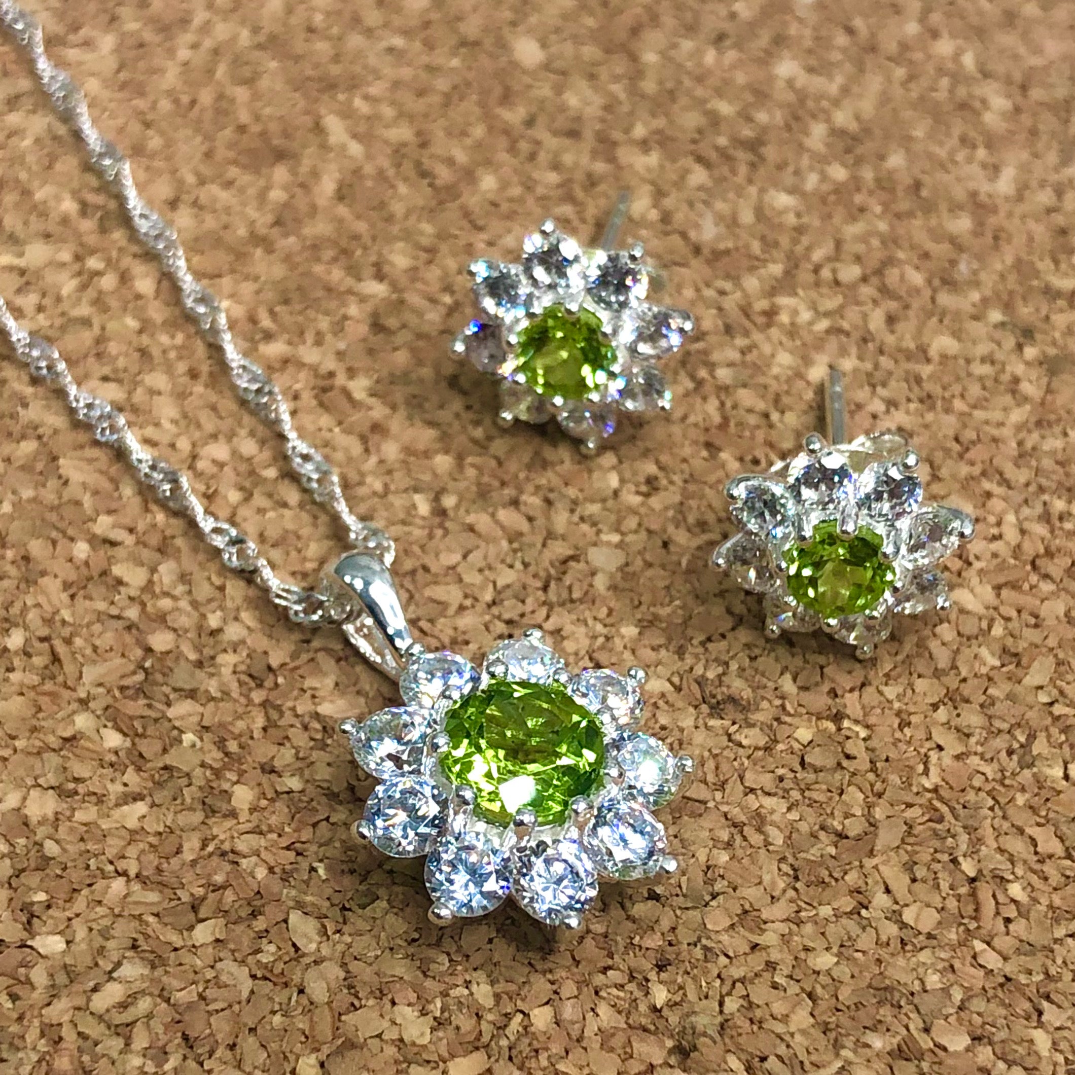 Sterling Silver Halo Solitaire Peridot & CZ Pendant and Earring Set Sterling Silver Pendants Sterling Silver Halo Solitaire Peridot & CZ Pendant and Earring Set Sterling Silver Pendants