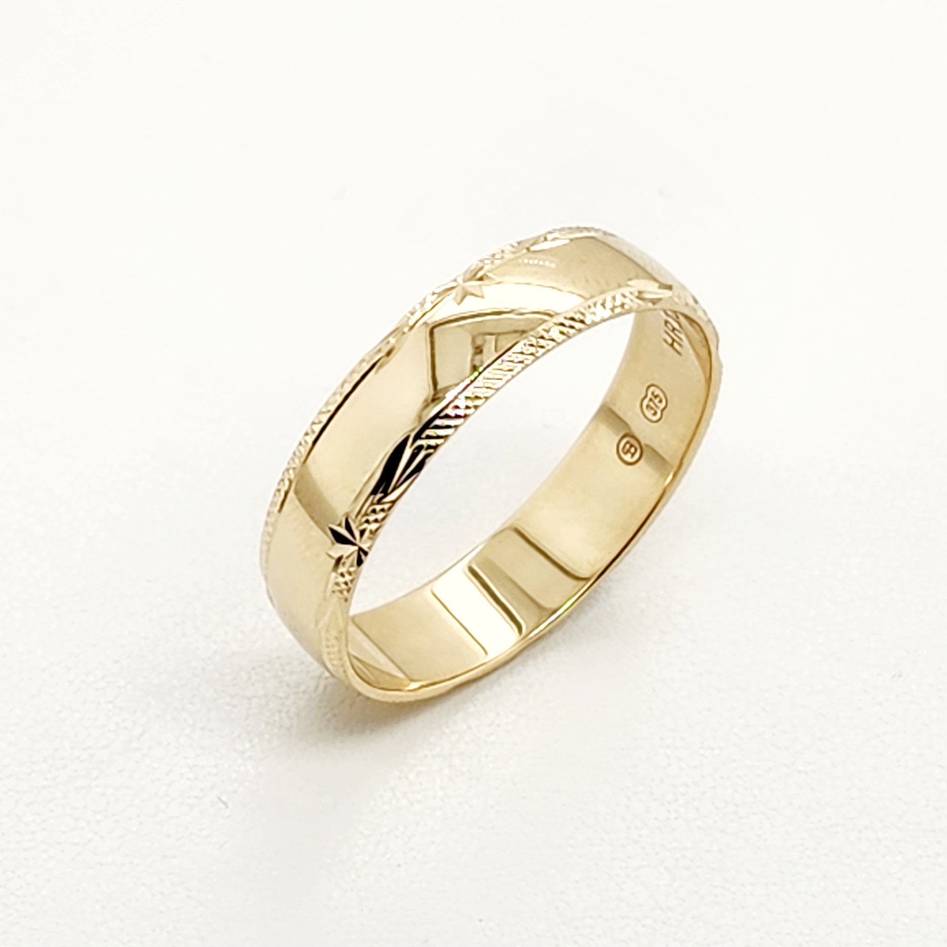 9ct Yellow Gold 6mm Wide Half Round Diamond Cut Edge High Polished Men's Wedding Band SKU-HR1389 6MM Gold Rings, Men's Gold Rings 