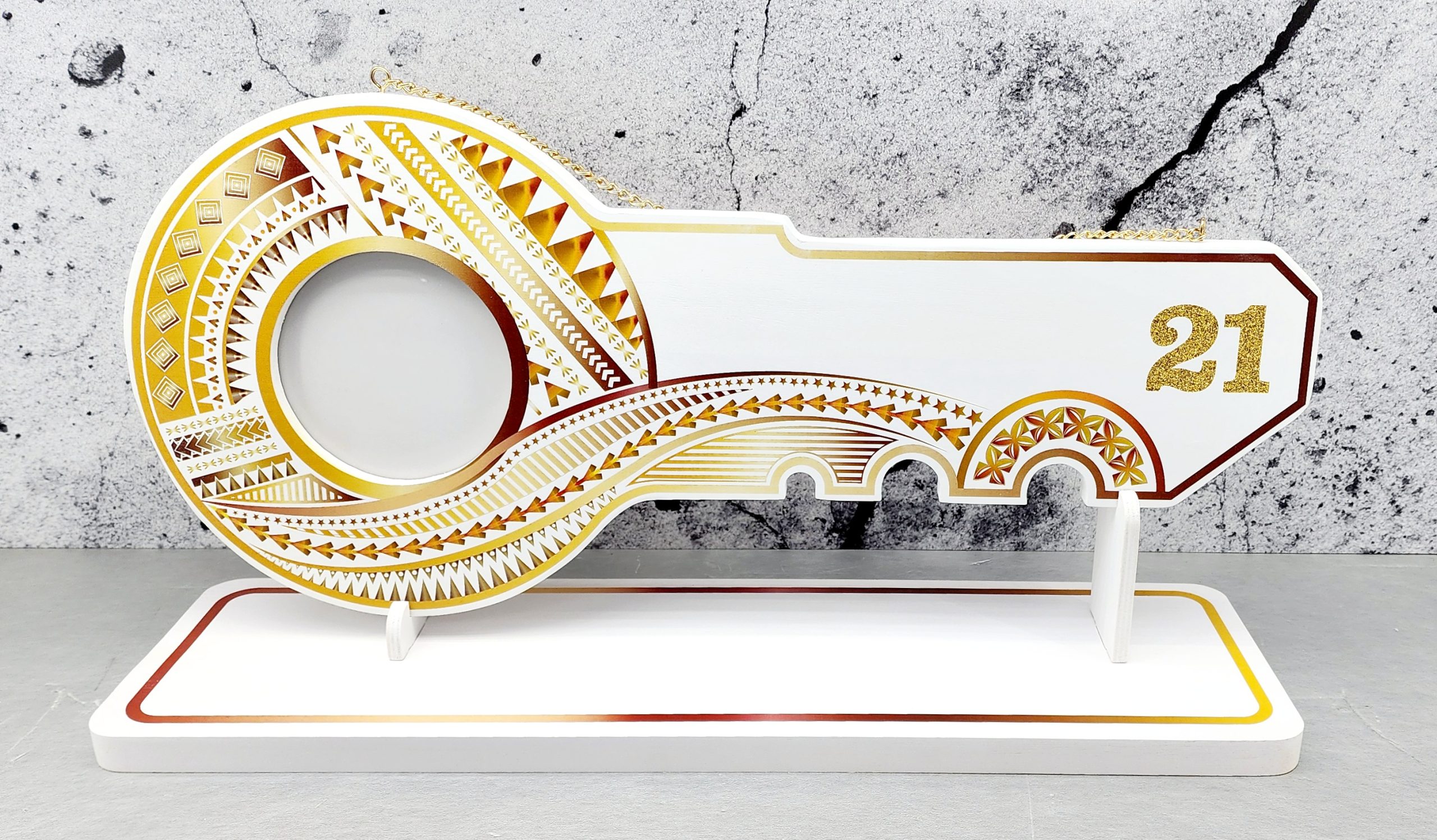 Island Design Golden Red Theme Colour UV Printed Birthday Key with Golden Glitter Look "21" and Matching Colour Stand 21st Keys 