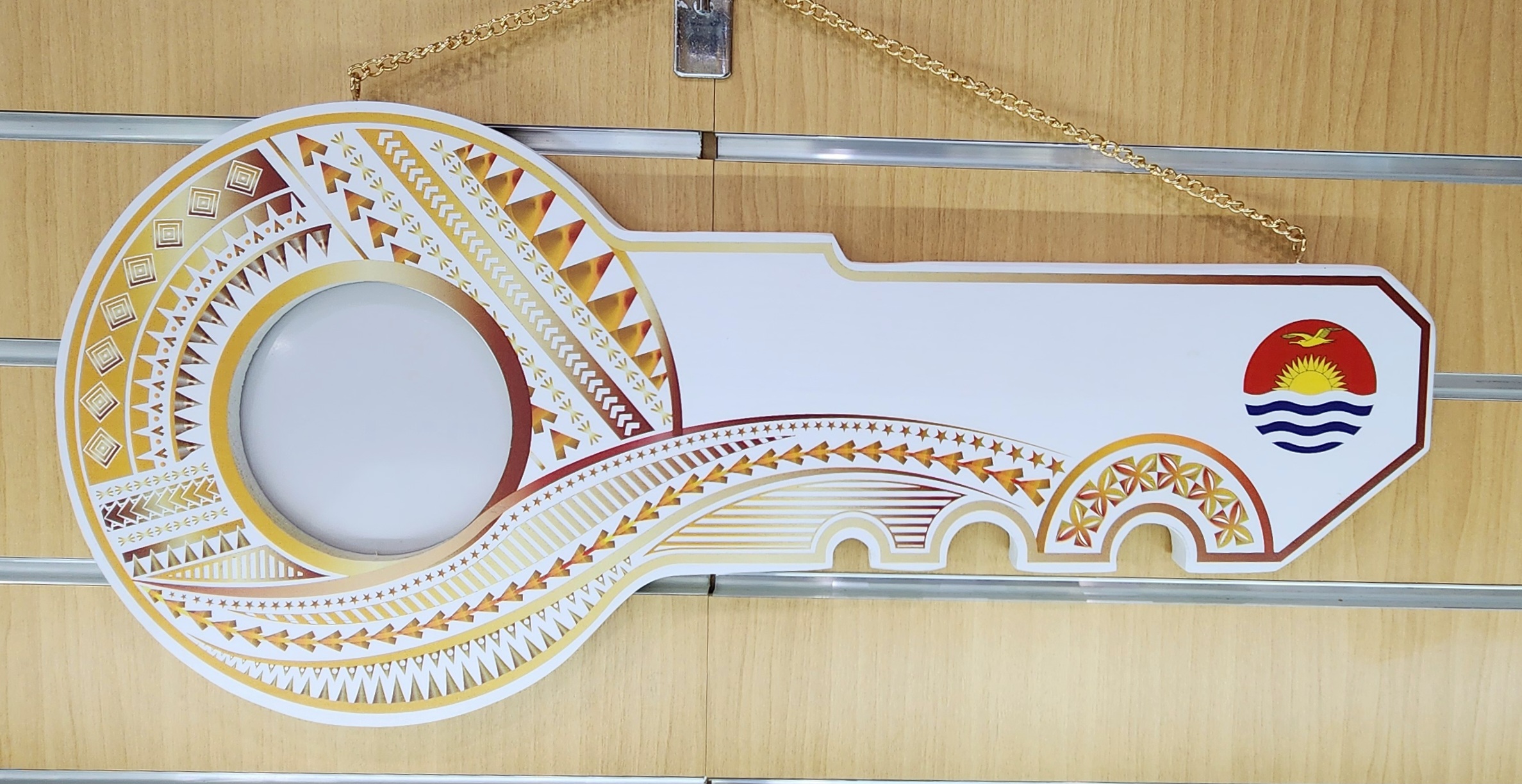 Island Design Golden Red Theme Colour UV Printed Birthday Key with Coloured Kiribati Flag 21st Keys 
