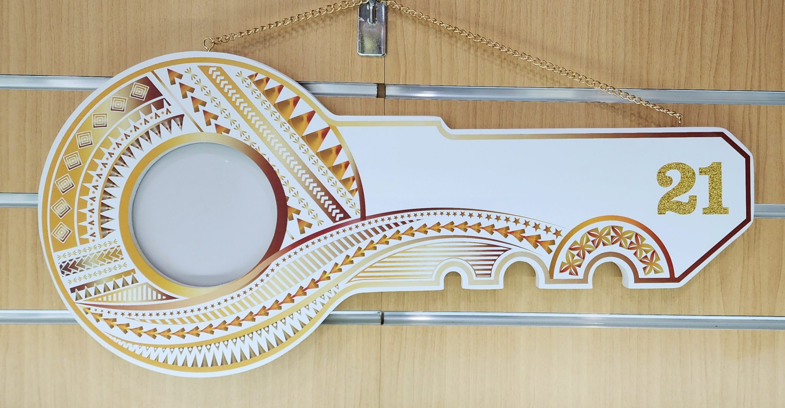 Island Design Golden Red Theme Colour UV Printed Birthday Key with Golden Glitter Look "21" 21st Keys 
