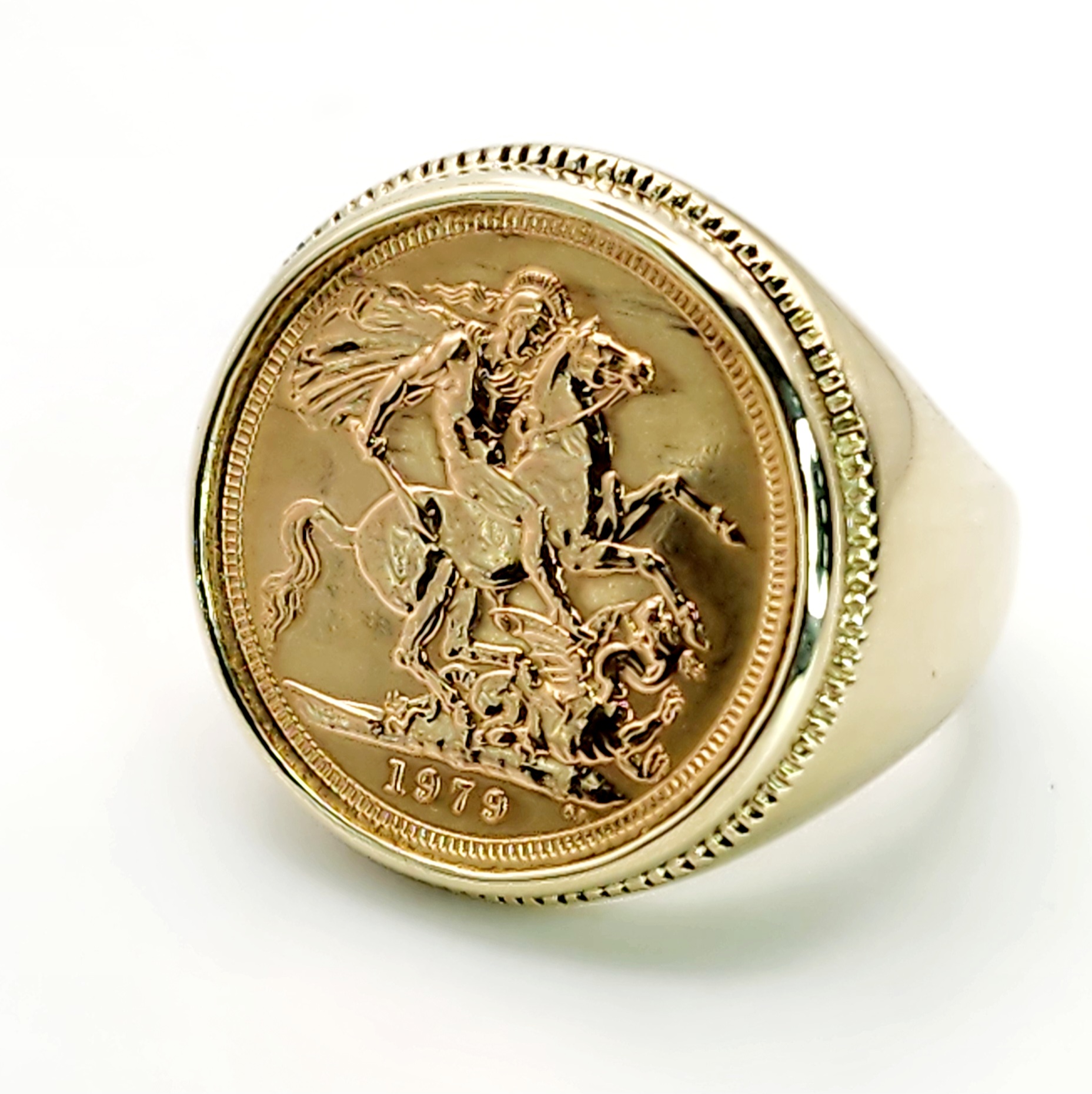 22ct Gold Full 1979 Sovereign Coin with 9ct Yellow Gold Mount Gold Rings, Men's Gold Rings 