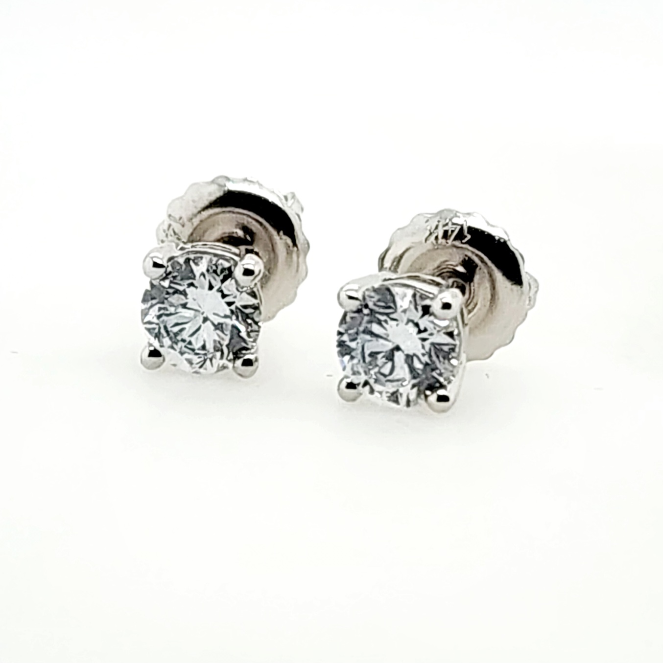0.50ct TDW Lab Grown Diamond Studs with 4 Claw Setting in 14ct White Gold Gold Earrings 