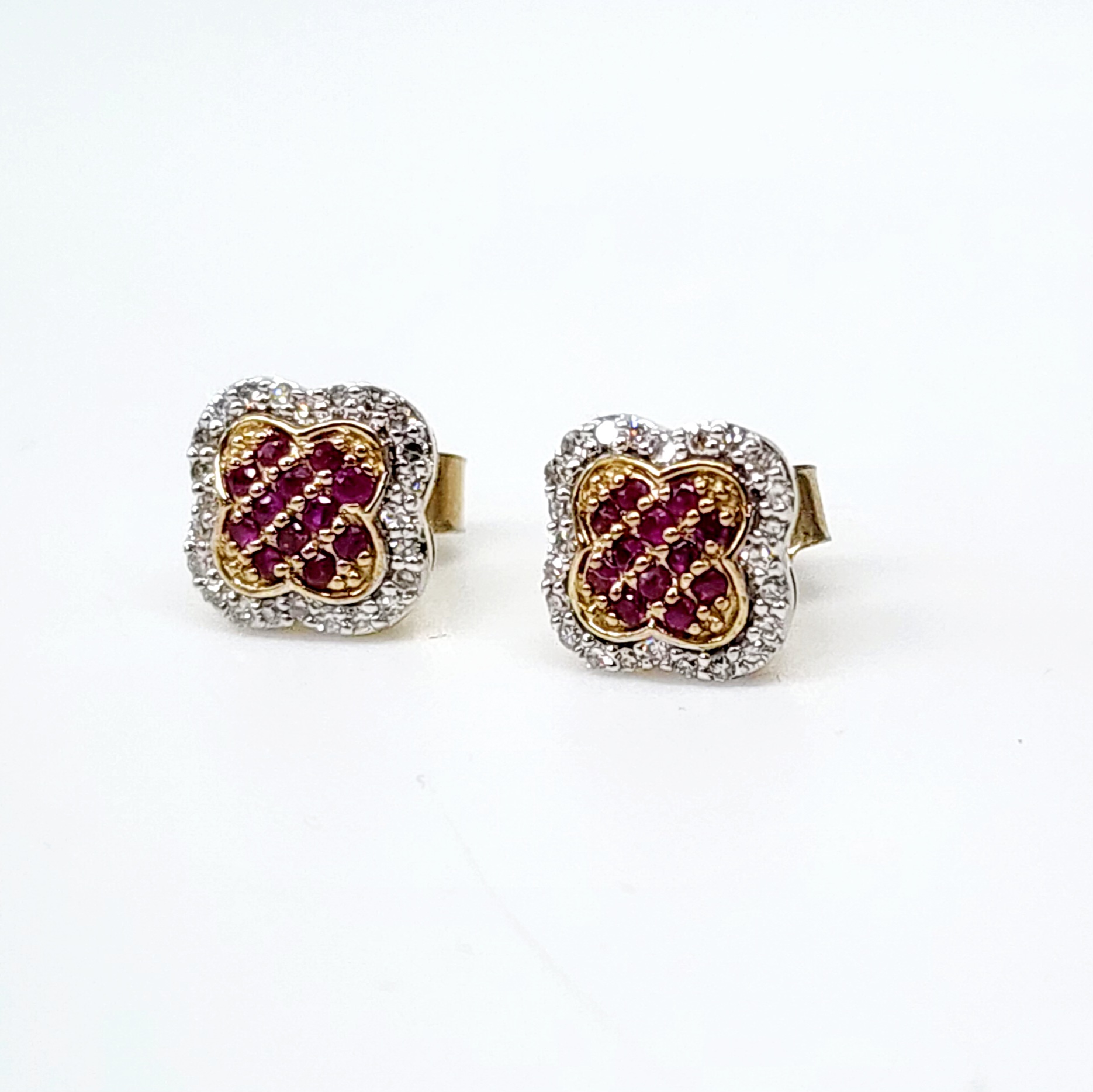 9ct Yellow Gold 8mm Square Cluster Ruby & Diamond Stud Earrings Gold Earrings 9ct Yellow Gold 8mm Square Cluster Ruby & Diamond Stud Earrings Gold Earrings
