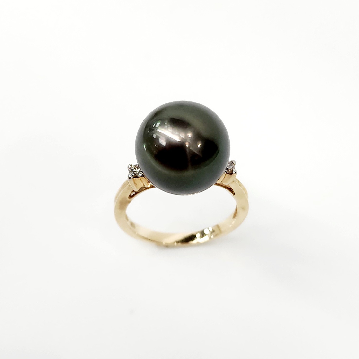 9ct Yellow Gold 13mm Tahitian Black Pearl Ring with Diamond Setting Sterling Silver Rings 9ct Yellow Gold 13mm Tahitian Black Pearl Ring with Diamond Setting Sterling Silver Rings