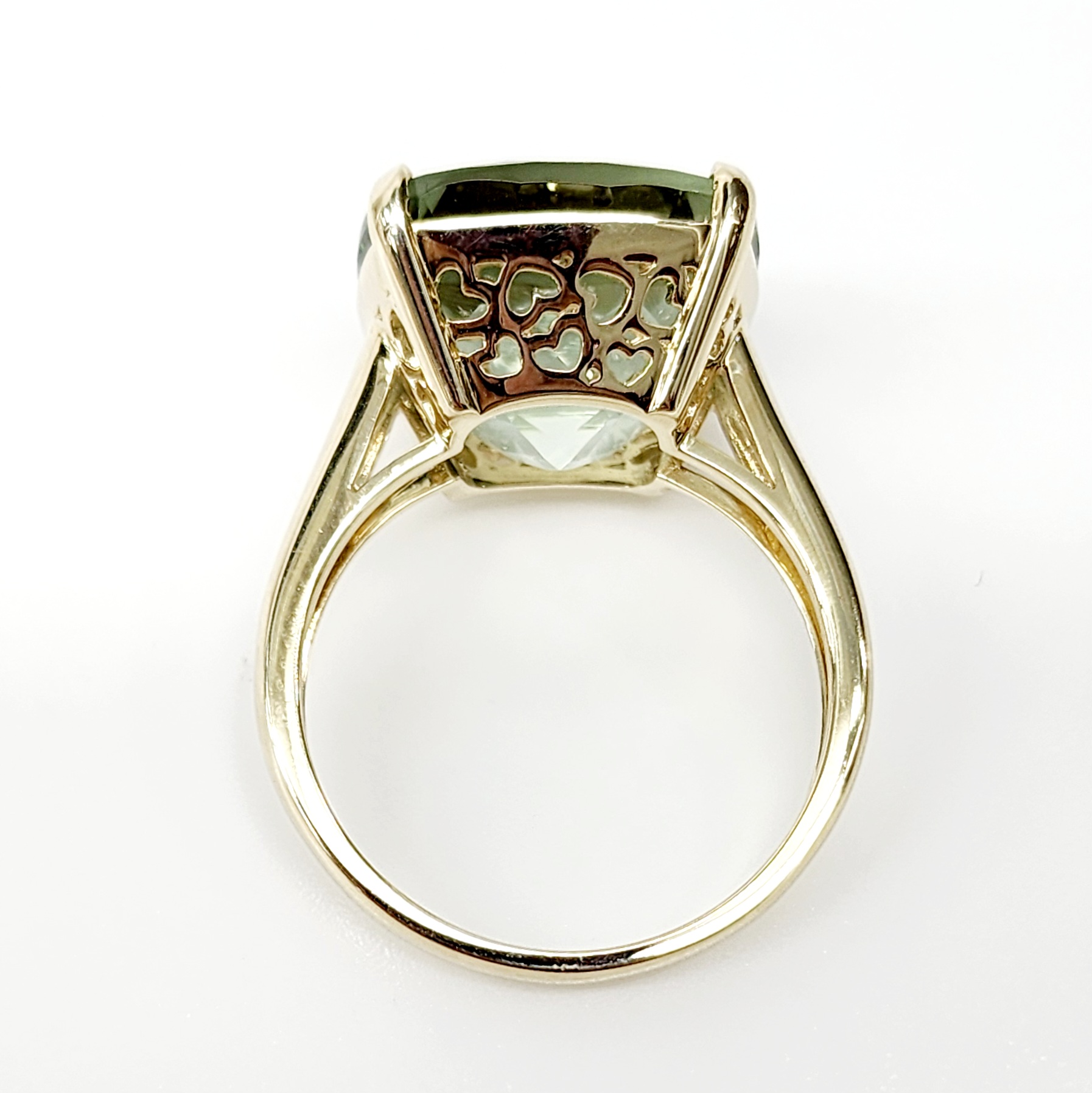 9ct Yellow Gold Ladies Ring with Large 16mm x 16mm Cushion Cut Green Amethyst 14.50ct Ring Gold Rings 9ct Yellow Gold Ladies Ring with Large 16mm x 16mm Cushion Cut Green Amethyst 14.50ct Ring Gold Rings