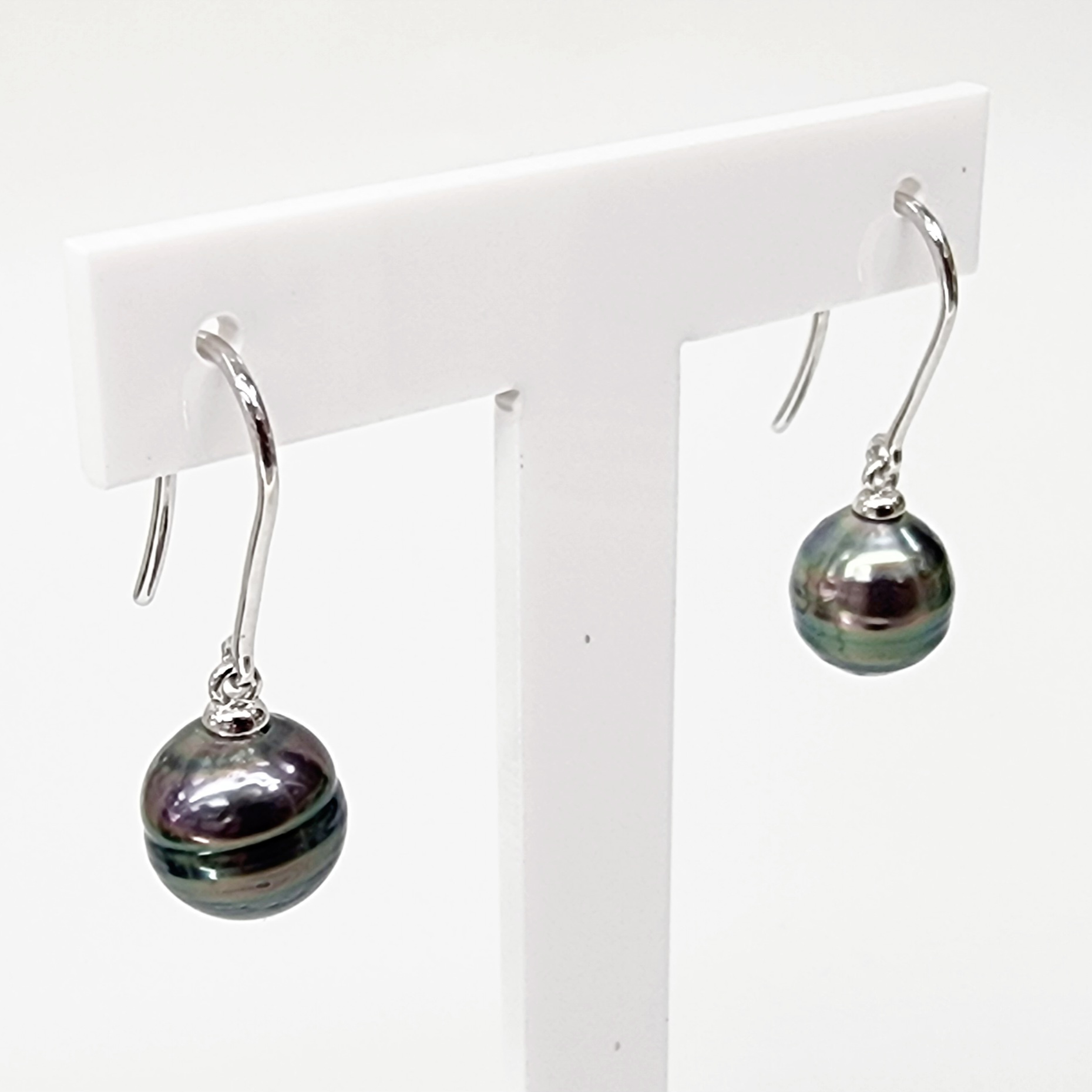 Sterling Silver 8.5mm Round Tahitian Black Pearl Hook Earrings - NJ0099 Greenstone?Jewellery 