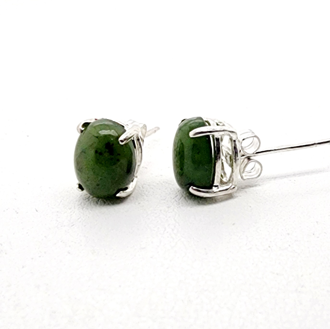 6mm x 8mm Oval NZ Greenstone Stud Earrings - GES60.19 Greenstone?Jewellery 