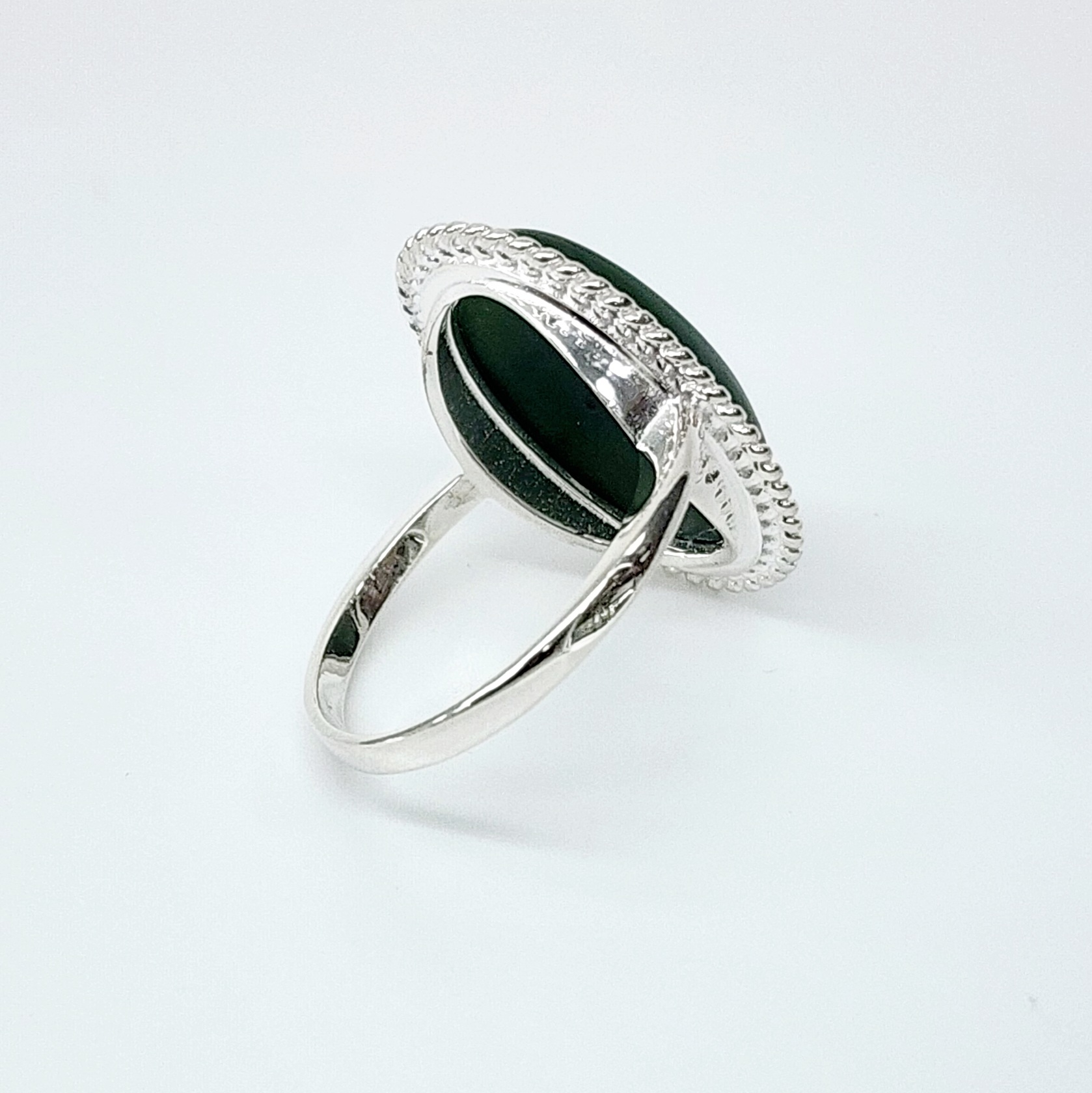 Sterling Silver NZ Greenstone Oval Rope Edge Ring - SSGSDOO Gold Rings Sterling Silver NZ Greenstone Oval Rope Edge Ring - SSGSDOO Gold Rings
