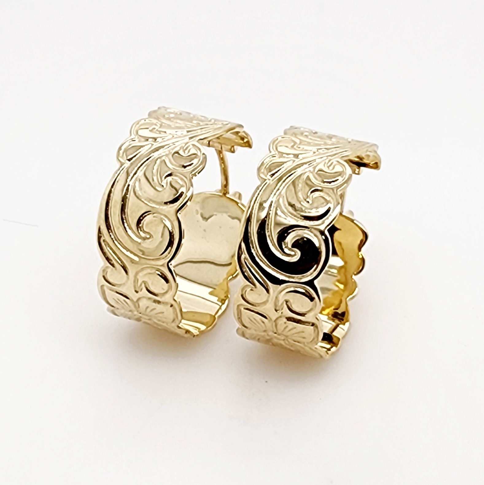 9ct Yellow Gold Hawaiian Design 22mm Hoop Earrings - D8852 STERLING SILVER EARRINGS 