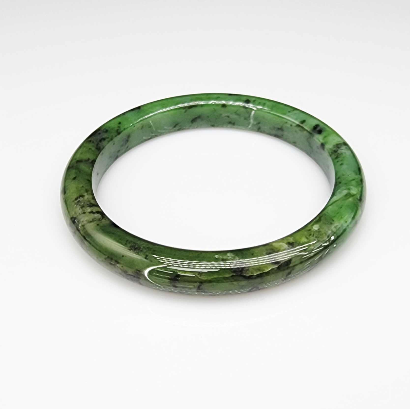 New Zealand Greenstone Bangle 70mm - BANWX.120 9ct Gold Ring, Gold Jewellery, Gold Rings 