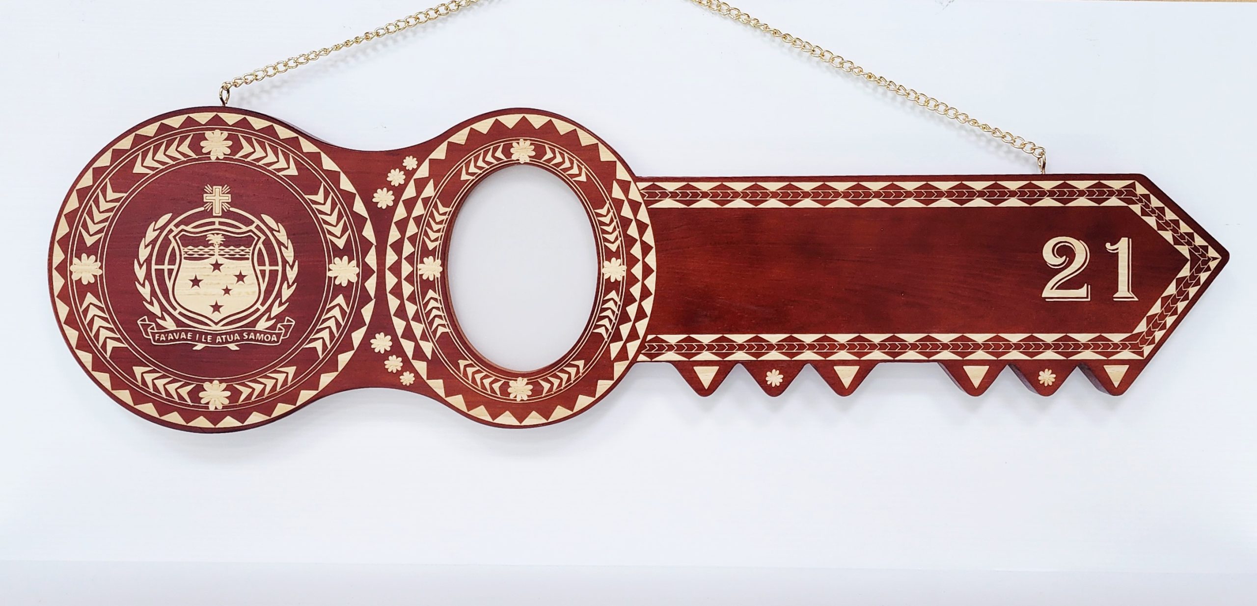 Island Design Wooden Birthday Key with "Samoan Sila" & "21" Laser Engraved  – SJ2102DB 21st Keys 