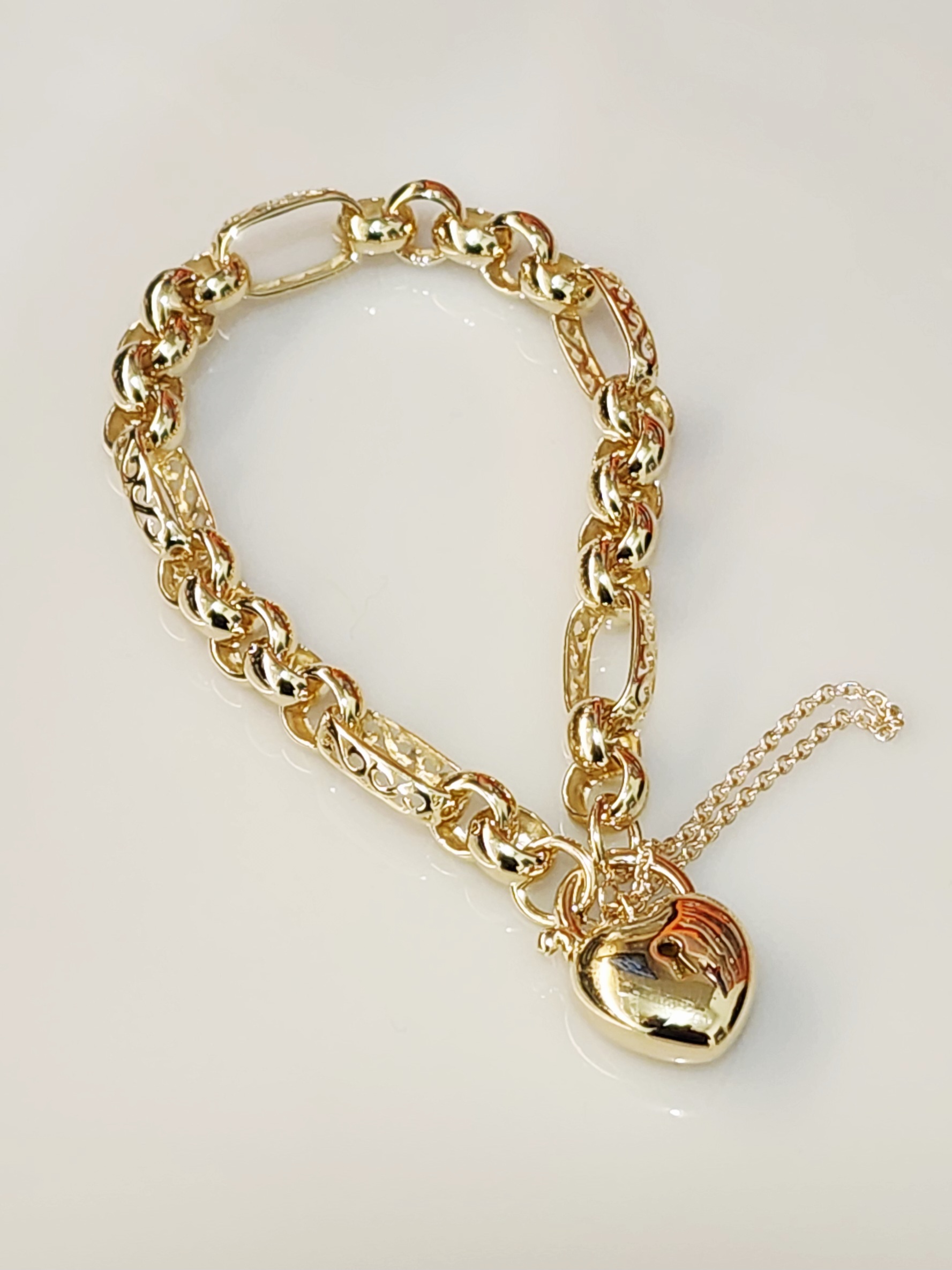 9ct Yellow Gold Puff Heart Padlock Bracelet – 19cm, 15.50g Solid & Filigree Link Design - 9CTCYBA288  