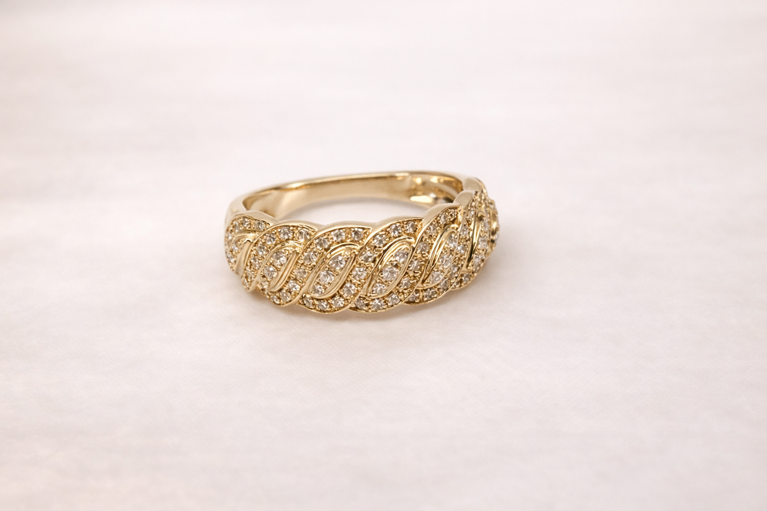 10ct Yellow Gold Diamond Twist Band Ring – 0.25ct Lab Grown Diamonds (EF/VS) - LGR46230 Greenstone?Jewellery 10ct Yellow Gold Diamond Twist Band Ring – 0.25ct Lab Grown Diamonds (EF/VS) - LGR46230 Greenstone?Jewellery