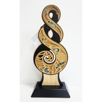 Large Award Pikorua Twist Award – NZ Paua Inlay Contemporary Artwork (370mm) - ALTW Large Award Pikorua Twist Award – NZ Paua Inlay Contemporary Artwork (370mm) - ALTW