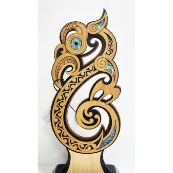 Large Manaia Award – NZ Paua Inlay Cultural Artwork (370mm) - ALMA Large Manaia Award – NZ Paua Inlay Cultural Artwork (370mm) - ALMA