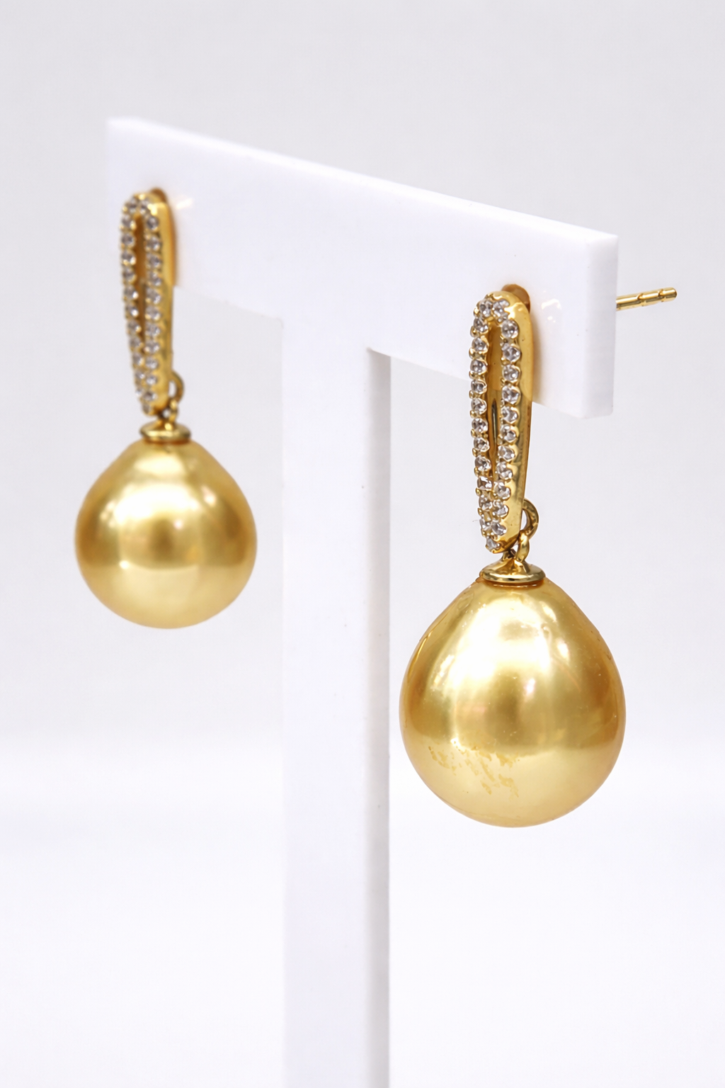 9ct Yellow Gold CZ Set Drop Stud Earrings with 11.0–11.5mm South Sea Golden Pearls - 9CTPVZGP 21st Keys 9ct Yellow Gold CZ Set Drop Stud Earrings with 11.0–11.5mm South Sea Golden Pearls - 9CTPVZGP 21st Keys