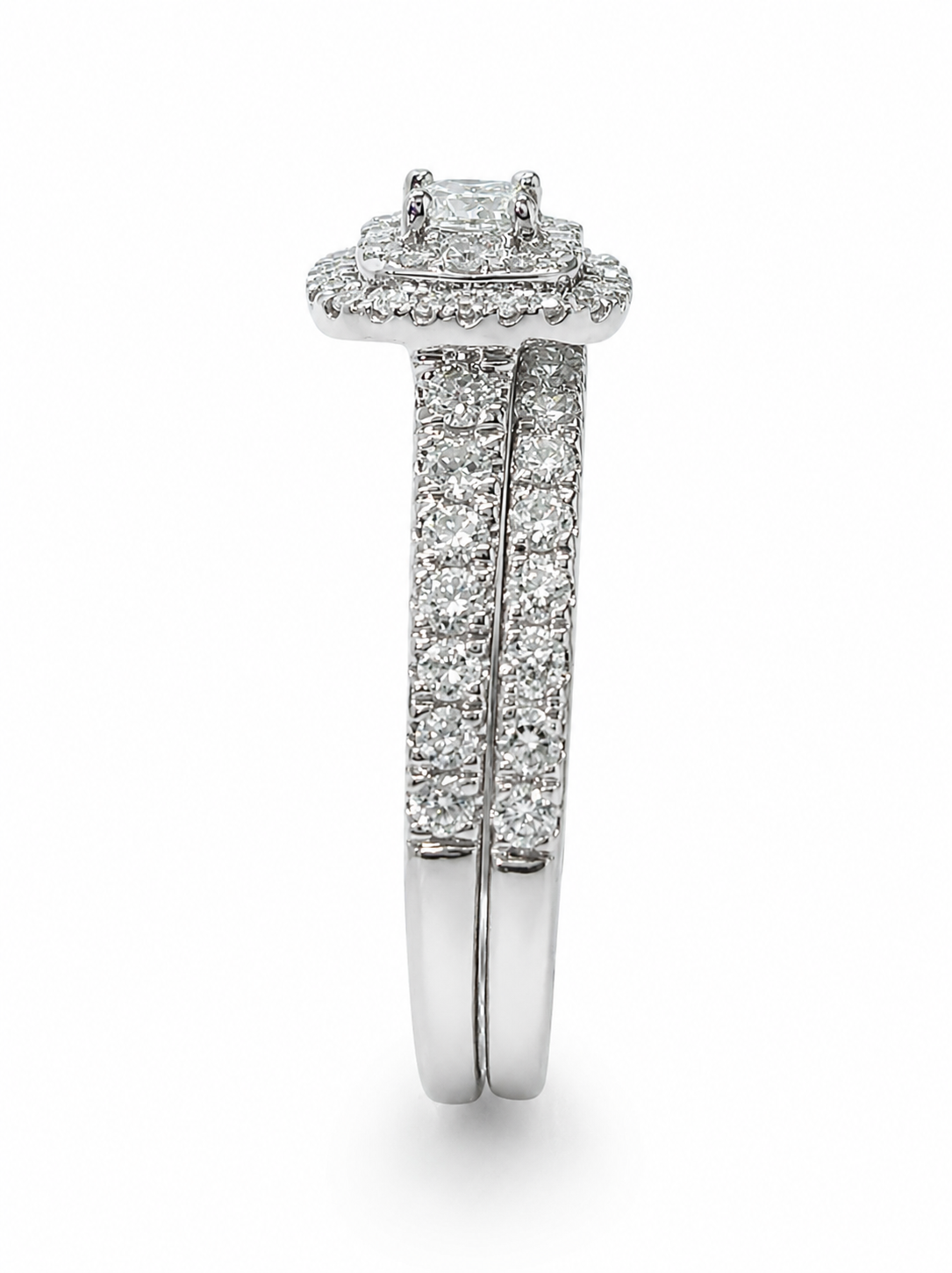 9ct White Gold 1.00ct TDW Diamond Double Halo Bridal Set – Princess Cut Engagement Ring & Matching Wedding Band - R42307100 Seiko 9ct White Gold 1.00ct TDW Diamond Double Halo Bridal Set – Princess Cut Engagement Ring & Matching Wedding Band - R42307100 Seiko