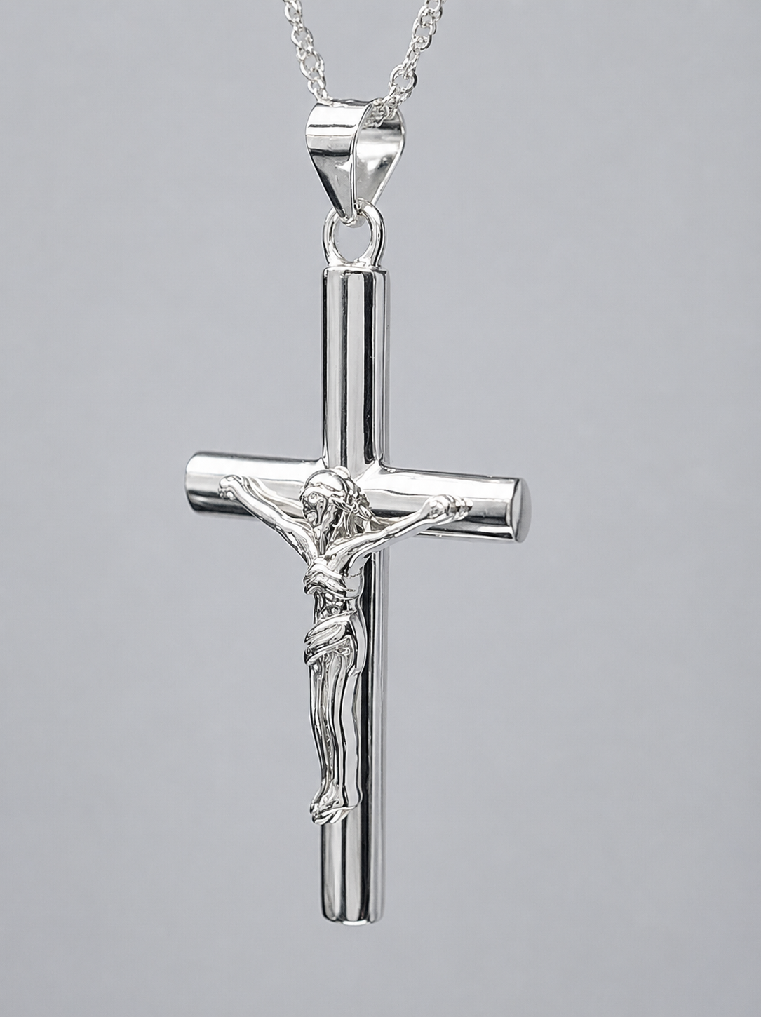 Sterling Silver Crucifix Cross Pendant with Complimentary Sterling Silver Chain – 20mm x 35mm - 18044283 Seiko Sterling Silver Crucifix Cross Pendant with Complimentary Sterling Silver Chain – 20mm x 35mm - 18044283 Seiko