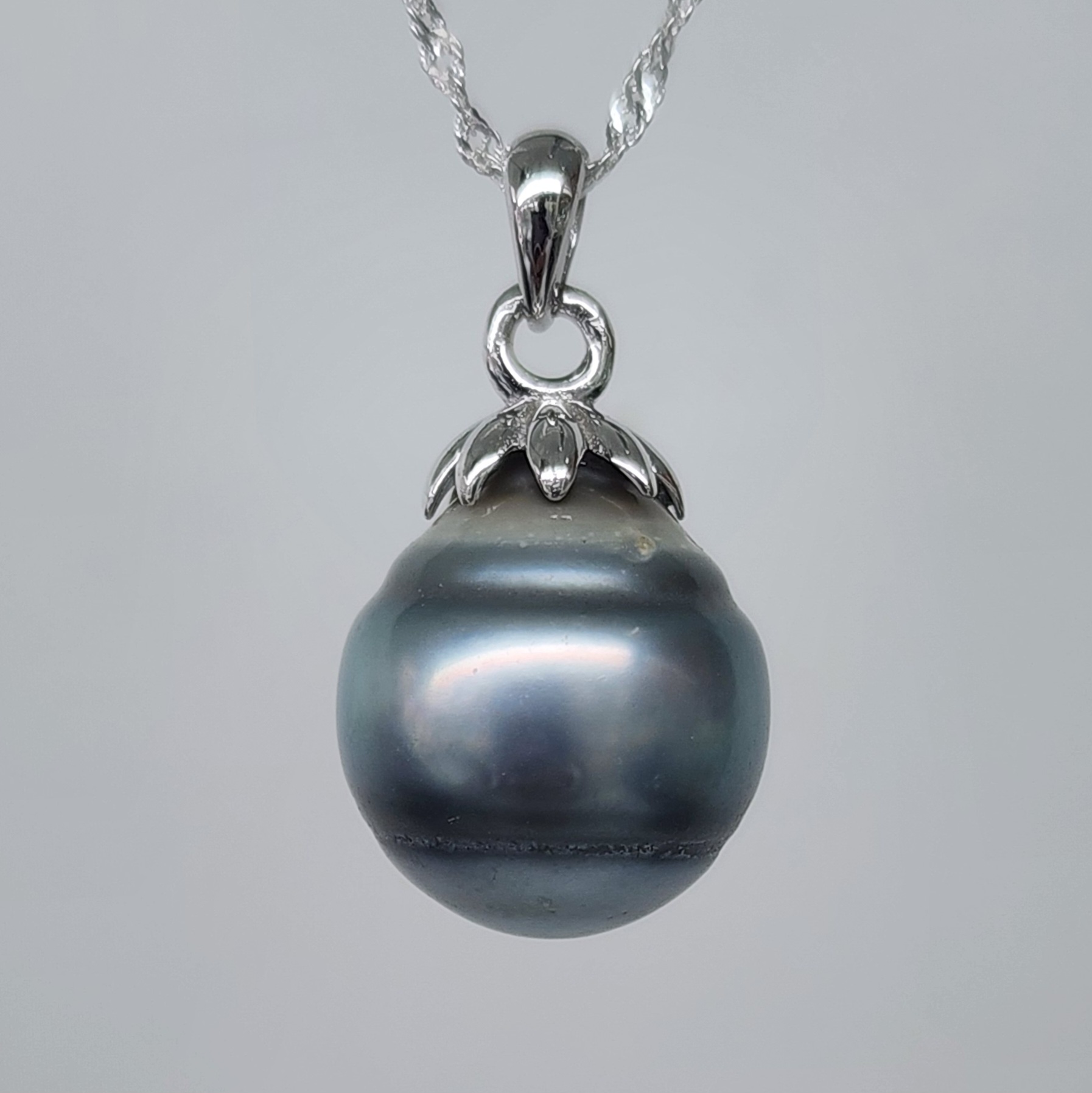 13mm Tahitian Grey Pearl Pendant with Sterling Silver Cap & Complimentary Sterling Silver Chain - SSYZ01 Seiko 