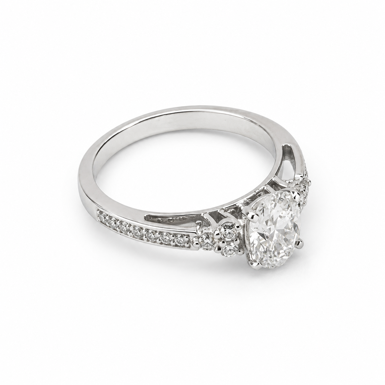 9ct White Gold 1.30ct Lab-Grown Diamond Oval Halo Cluster Engagement Ring – E/F VS - AURG1365 Seiko 9ct White Gold 1.30ct Lab-Grown Diamond Oval Halo Cluster Engagement Ring – E/F VS - AURG1365 Seiko