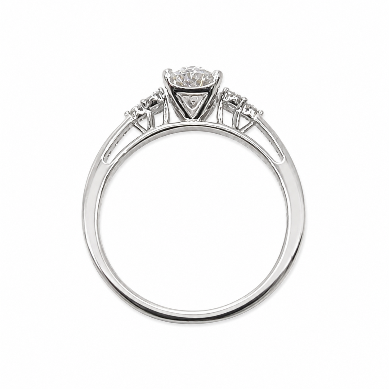 9ct White Gold 1.30ct Lab-Grown Diamond Oval Halo Cluster Engagement Ring – E/F VS - AURG1365 Seiko 9ct White Gold 1.30ct Lab-Grown Diamond Oval Halo Cluster Engagement Ring – E/F VS - AURG1365 Seiko