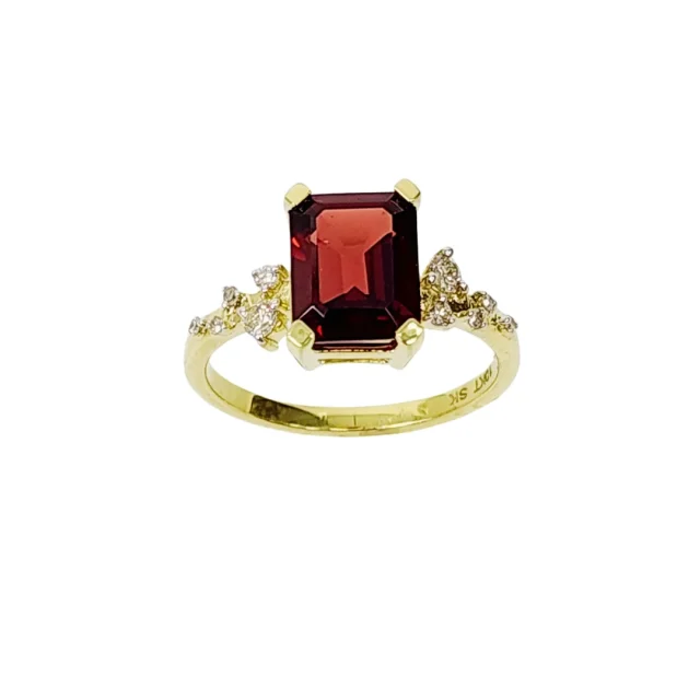 10ct Yellow Gold 0.15ct Diamond & 2.75ct Emerald Cut Garnet Ring - SKR41115GT