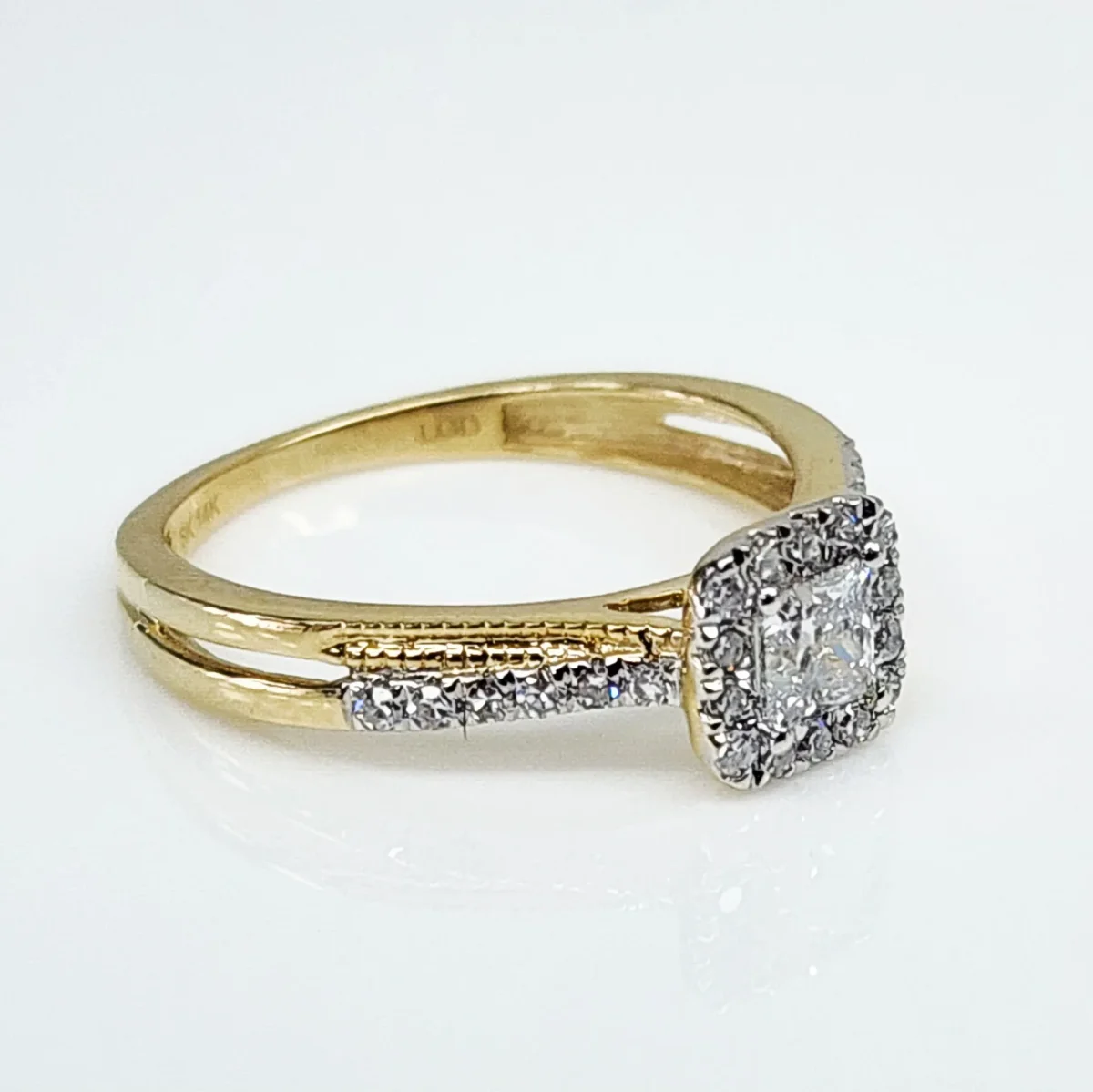14ct Yellow Gold Lab Grown Diamond Engagement Ring 0.50ct TDW EF/VS - LGR44055