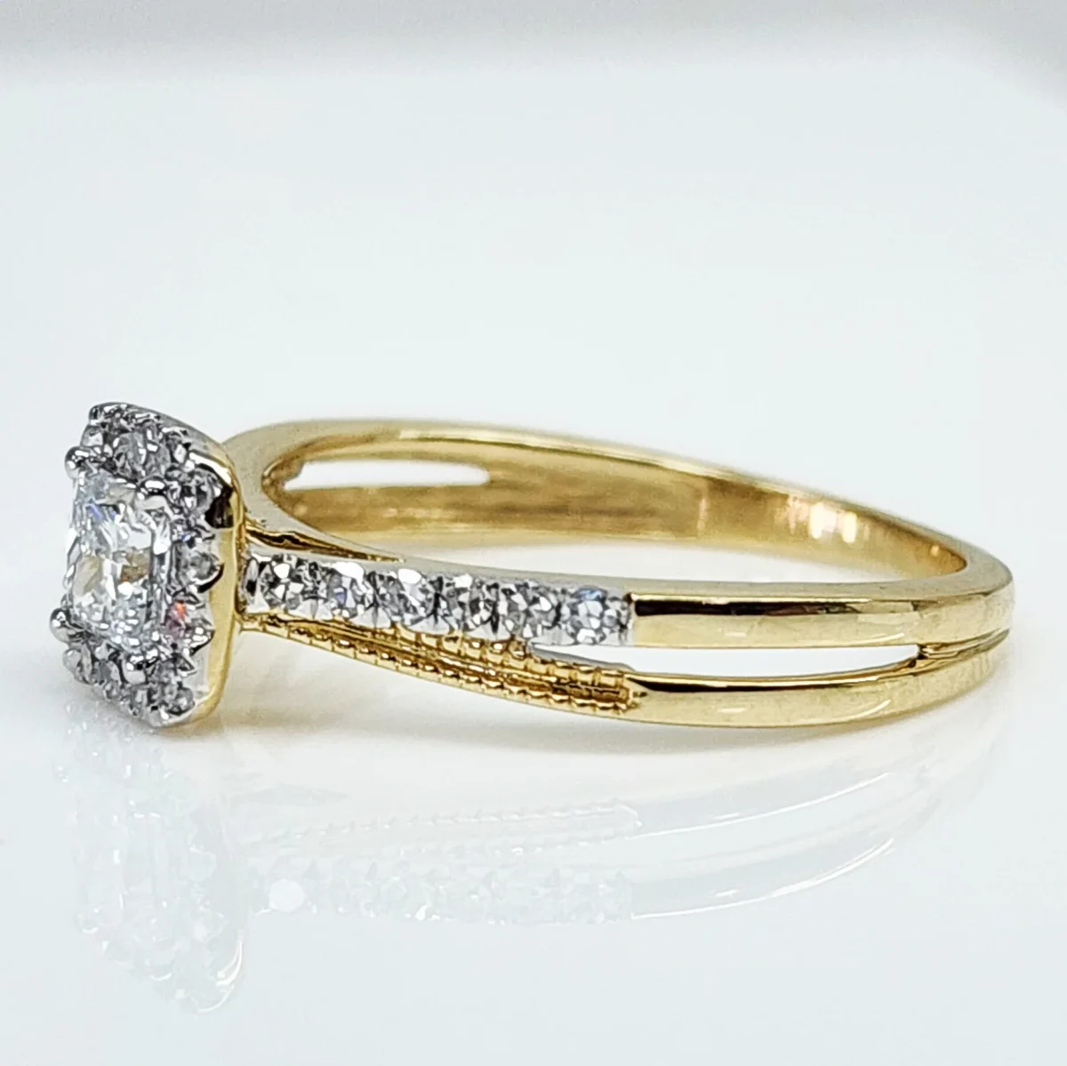 14ct Yellow Gold Lab Grown Diamond Engagement Ring 0.50ct TDW EF/VS - LGR44055