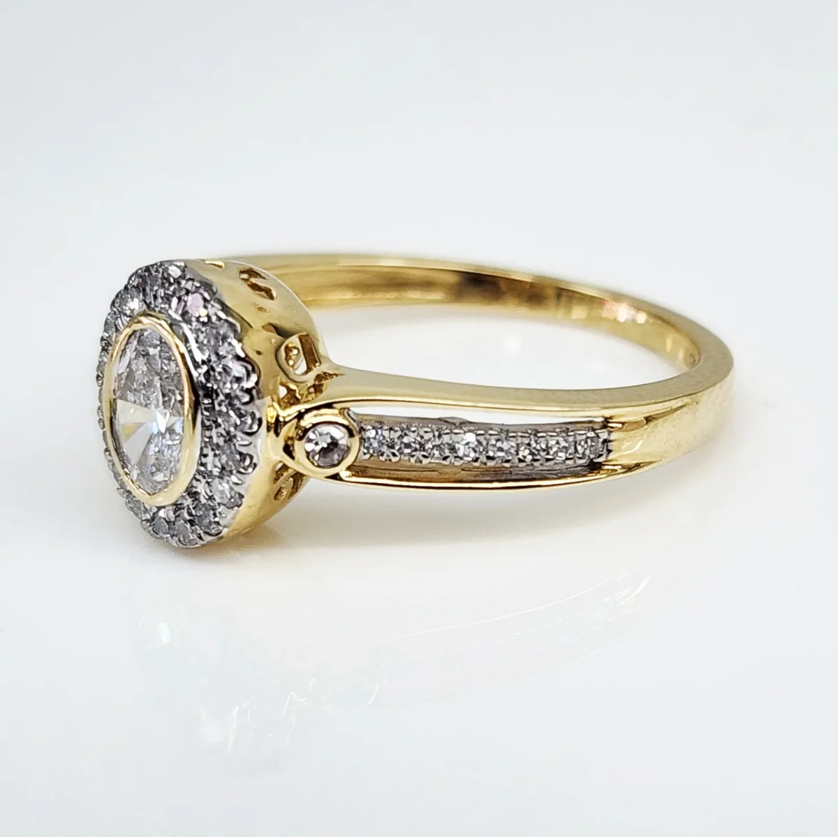 14ct Yellow Gold Lab Grown Diamond Engagement Ring 0.50ct TDW EF/VS – Oval Cut with Halo - LGR44068