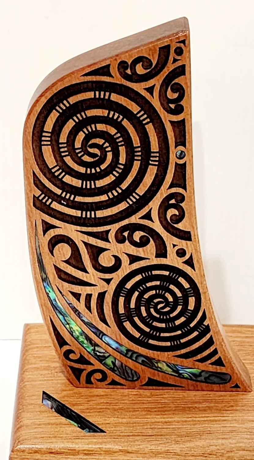 170mm High Waka Stern with Paua Shell Inlay