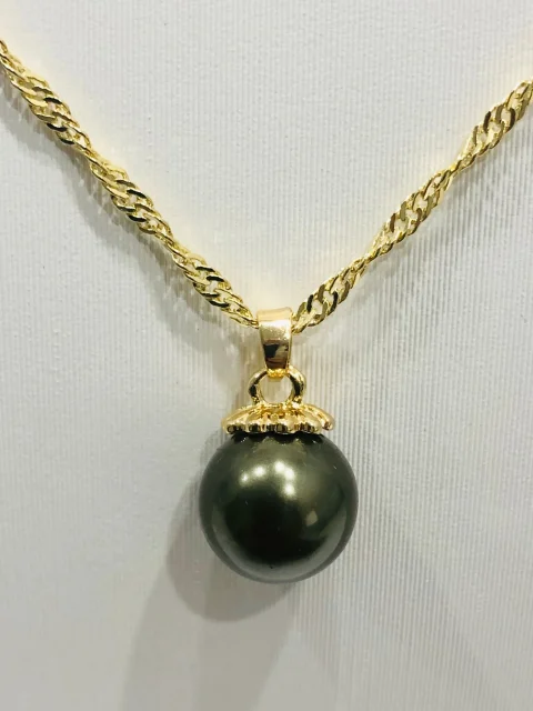 18ct Gold Plated Faux Pearl Pendant - 07