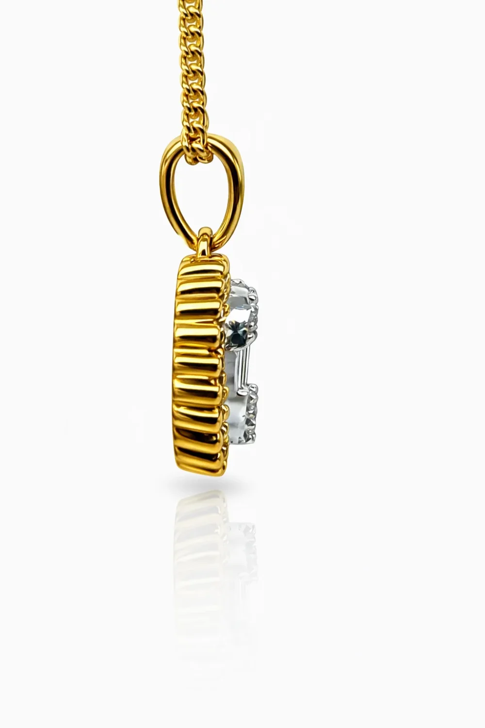 18ct Yellow Gold Heart Pendant with 0.11ct Natural Diamond (Round & Baguette) - 18KR45195PL