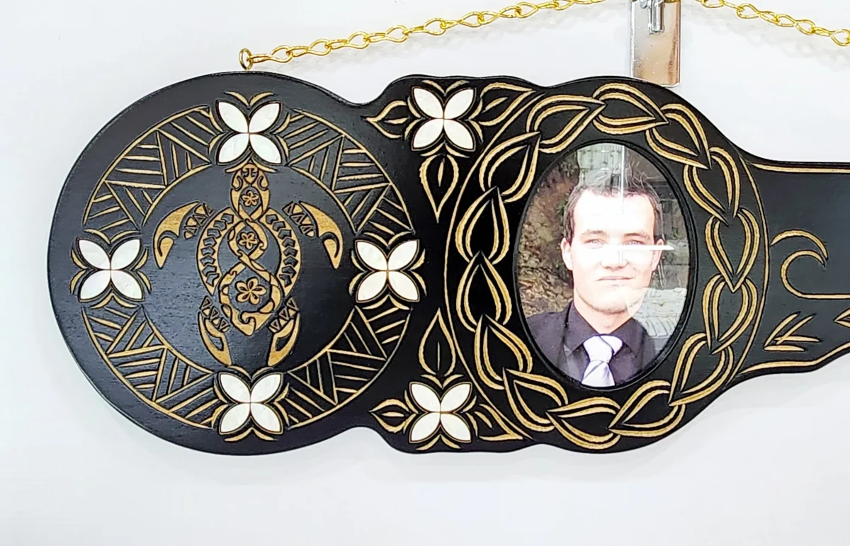 21st Hand Carved Island Design Key with Polynesian Tattoo Design Hui Turtle Triple Twist SKU-WM BLK TURTLE PETALS