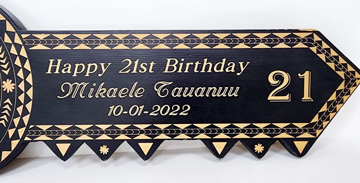 21st Island Design Key with Laser Engraved Patterns & Samoan Sila with Round Paua Shell Inlays - Design 2127