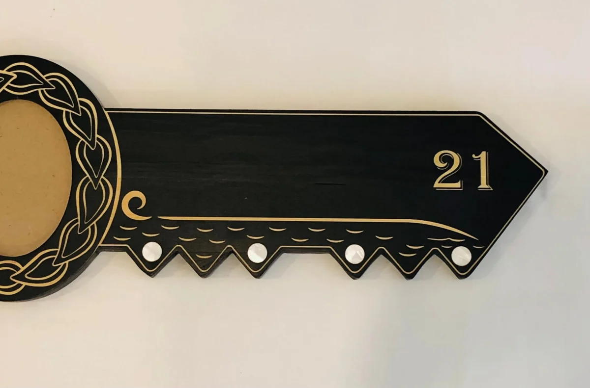 21st Island Design Key with Laser Engraved Coat of arms of Tonga & 21 with Round White Mother of Pearl Inlays - Design 2114
