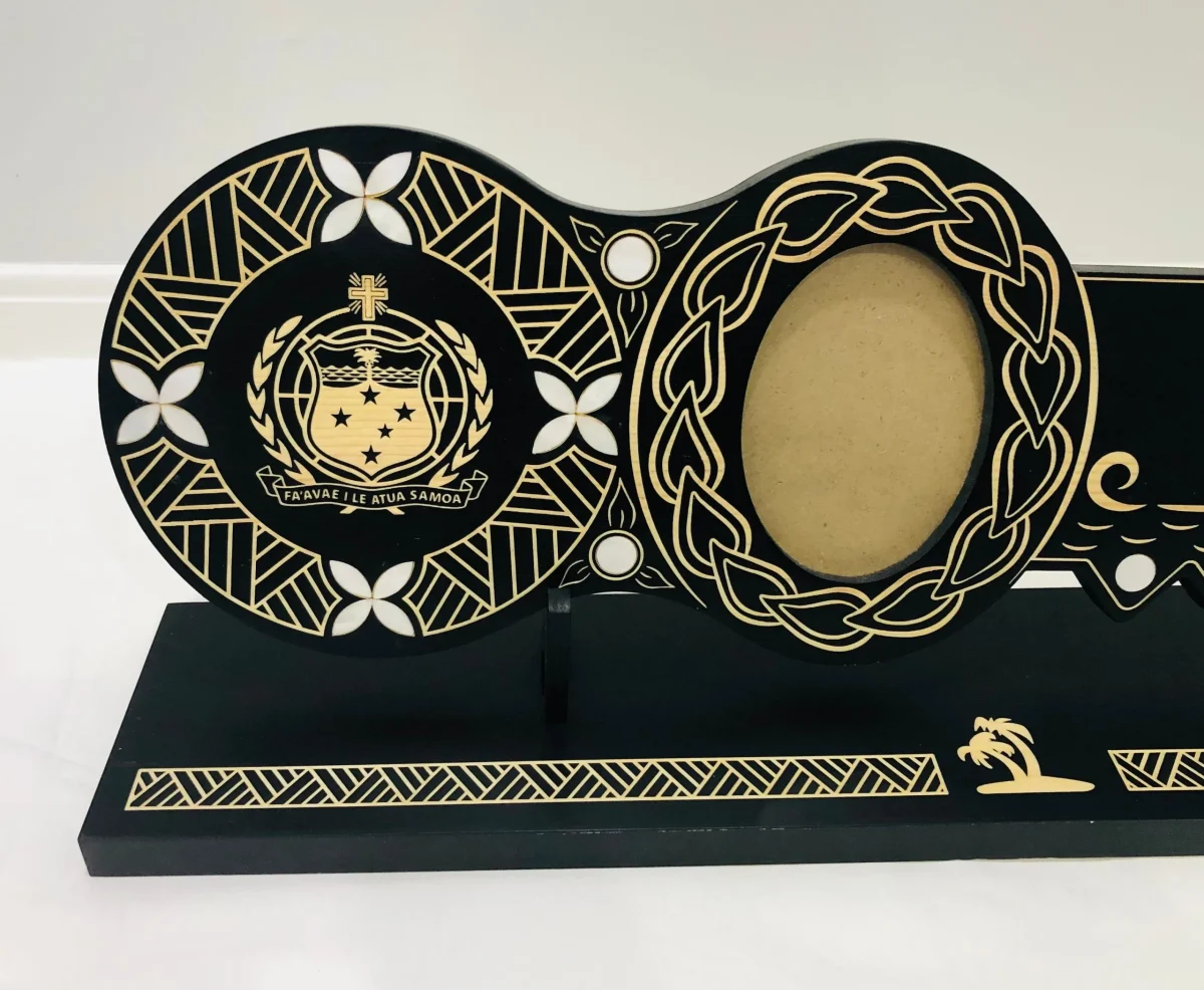 21st Island Design Key with Laser Engraved Patterns & Samoan Sila with White Mother Of Pearl Shell Inlays and Matching Stand - Design 2134 (Stand)