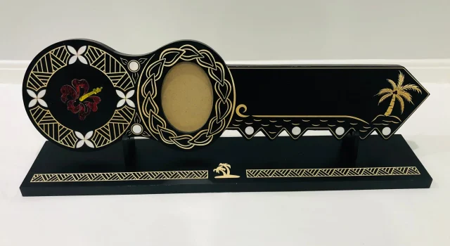 21st Island Design Key with Laser Engraved Patterns & Coloured Paua Shell Hibiscus Flower Inlay and White Mother Of Pearl Shell Inlays and Matching Stand - Design 2132 (Stand)
