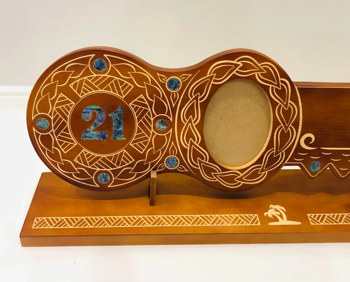 21st Island Design Key with Laser Engraved Patterns & "21" Paua Shell Inlay with Round Paua Shell Inlays and Matching Stand - Design 2125 (Stand)