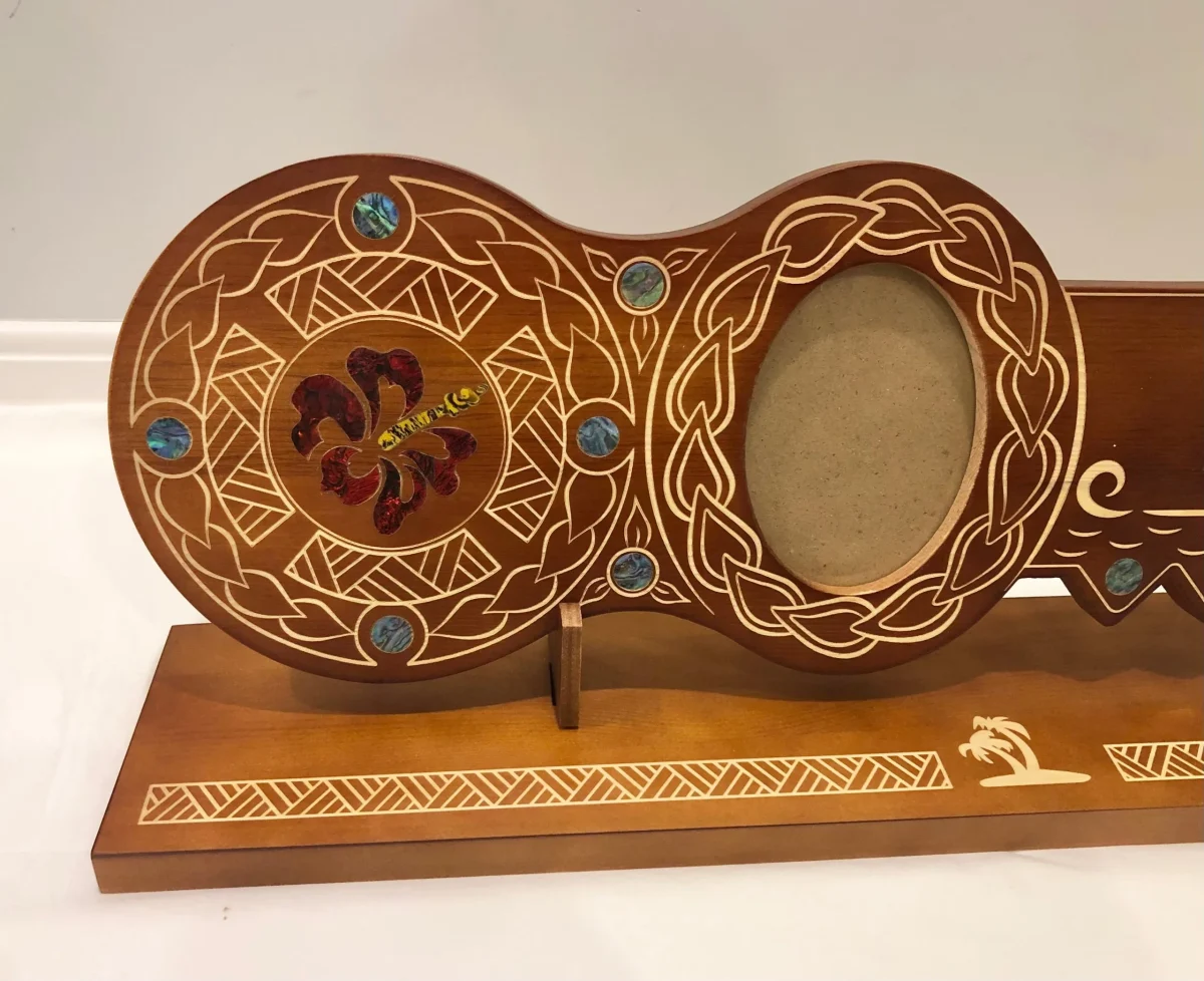 21st Island Design Key with Laser Engraved Patterns & Coloured Paua Shell Hibiscus Flower Inlay with Round Paua Shell Disk Inlays and Matching Stand - Design 2126 (Stand)