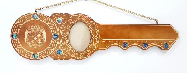 21st Island Design Key with Laser Engraved Tongan Sila & Paua Shell Inlay - Design S11