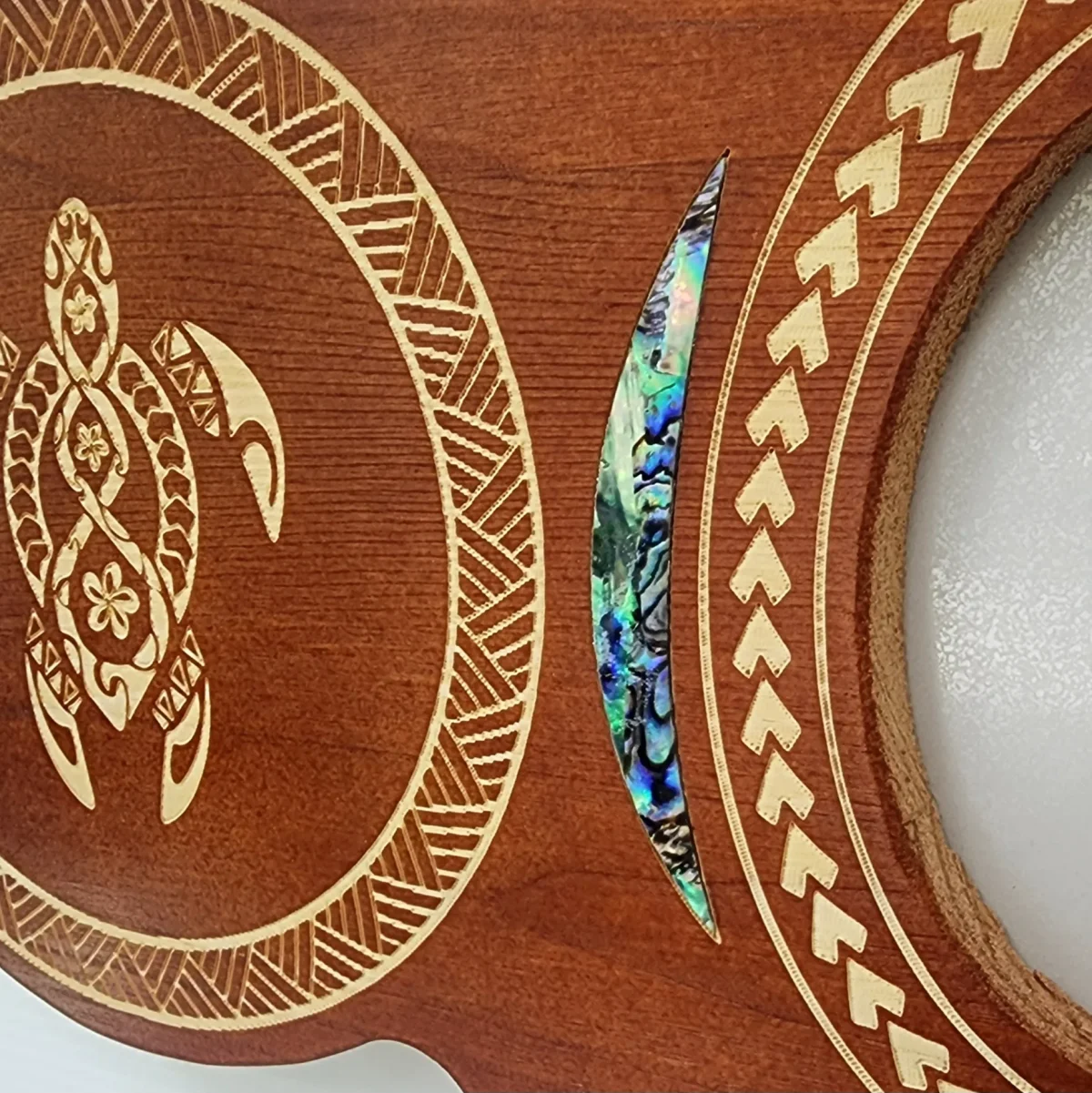 21st Island Design Wooden Key with Laser Engraved Patterns & Turtle with Paua Shell Inlay - SJ2430