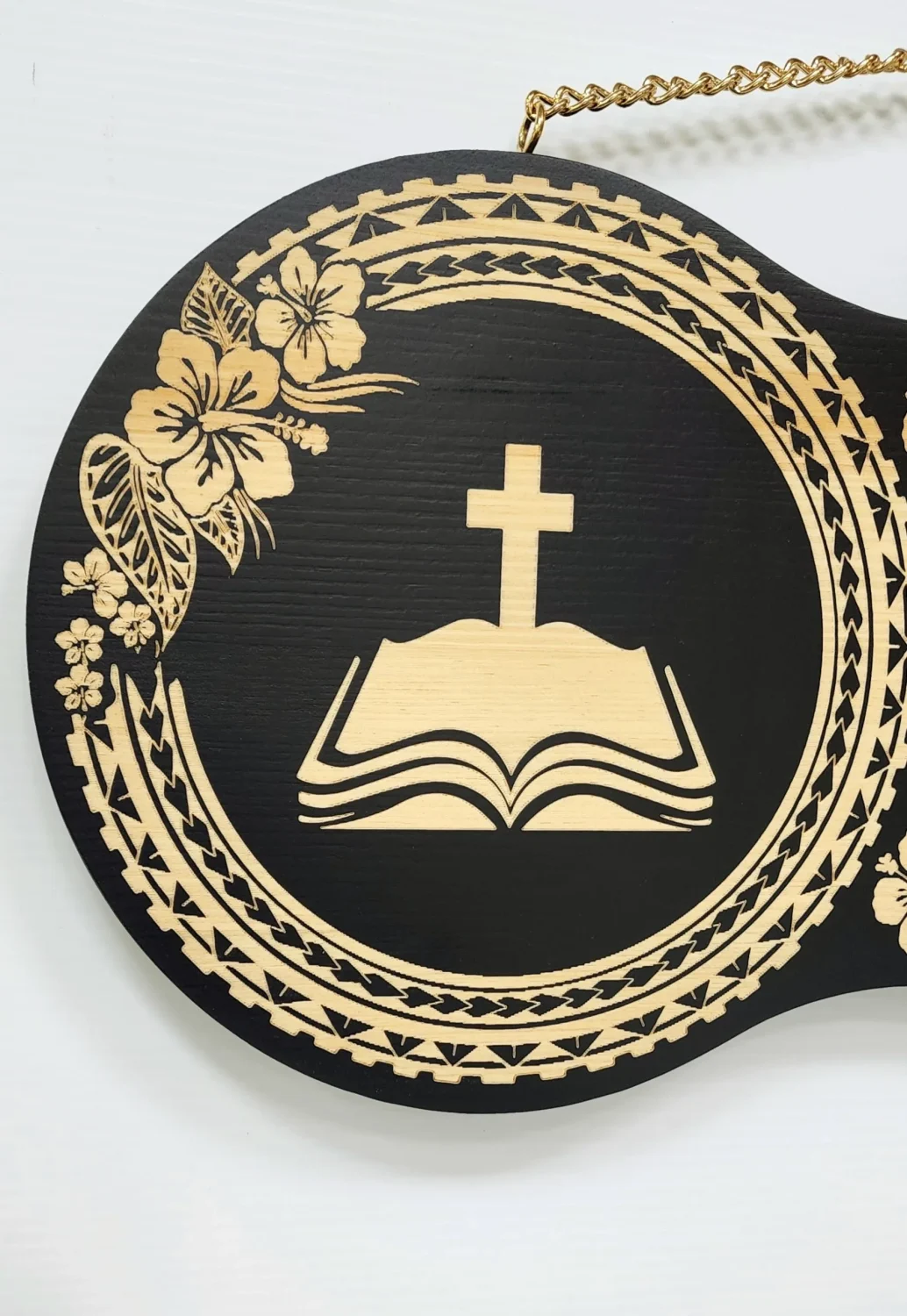 21st Island Design Wooden Key with Laser Engraved Patterns Bible & Cross with 21 – Design SJ2458