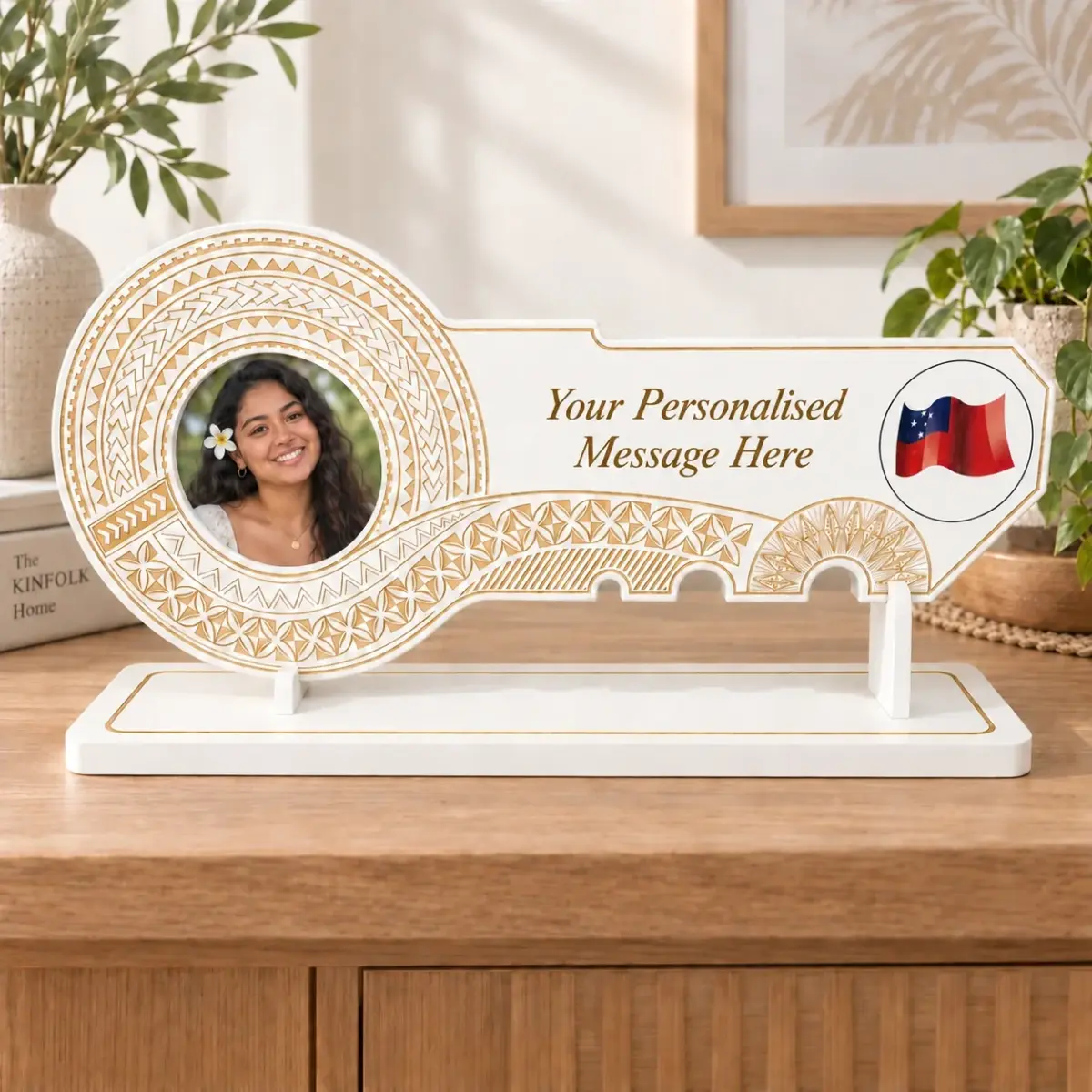 21st White Colour Painted Key with Laser Engraved Island Patterns On The Key and Printed Samoan Flag Disk Insert and Matching Laser Engraved Stand
