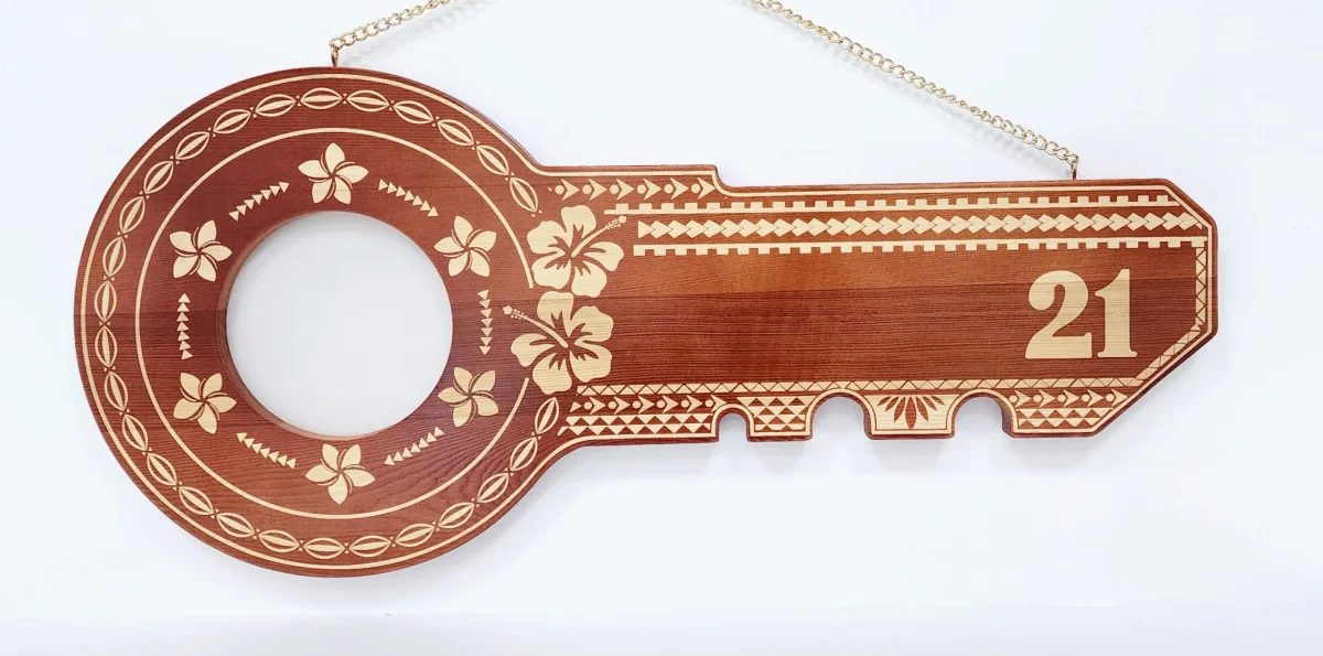 21st Wooden Key Brown Shade Island Design With Polynesian Design and Hibiscus Flower - Design SJ2485